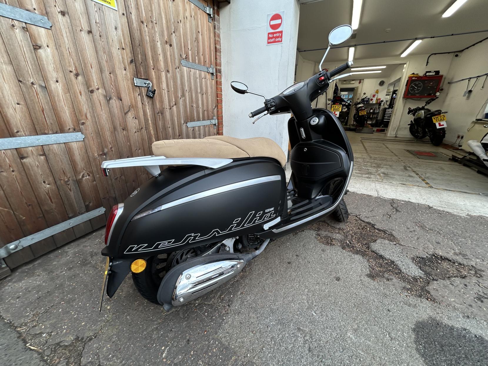 Keeway Versilia 125 125 Scooter Petrol Automatic Euro 5 (7 ps)