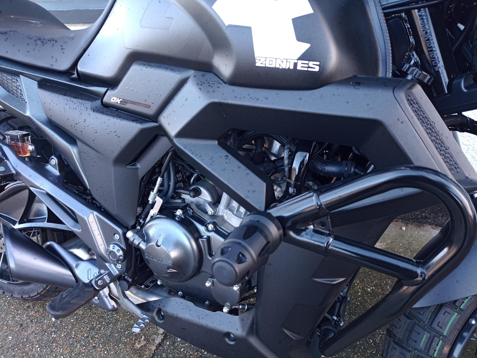 Zontes ZT125-GK 125 Naked Petrol Manual Euro 5 (14 ps)