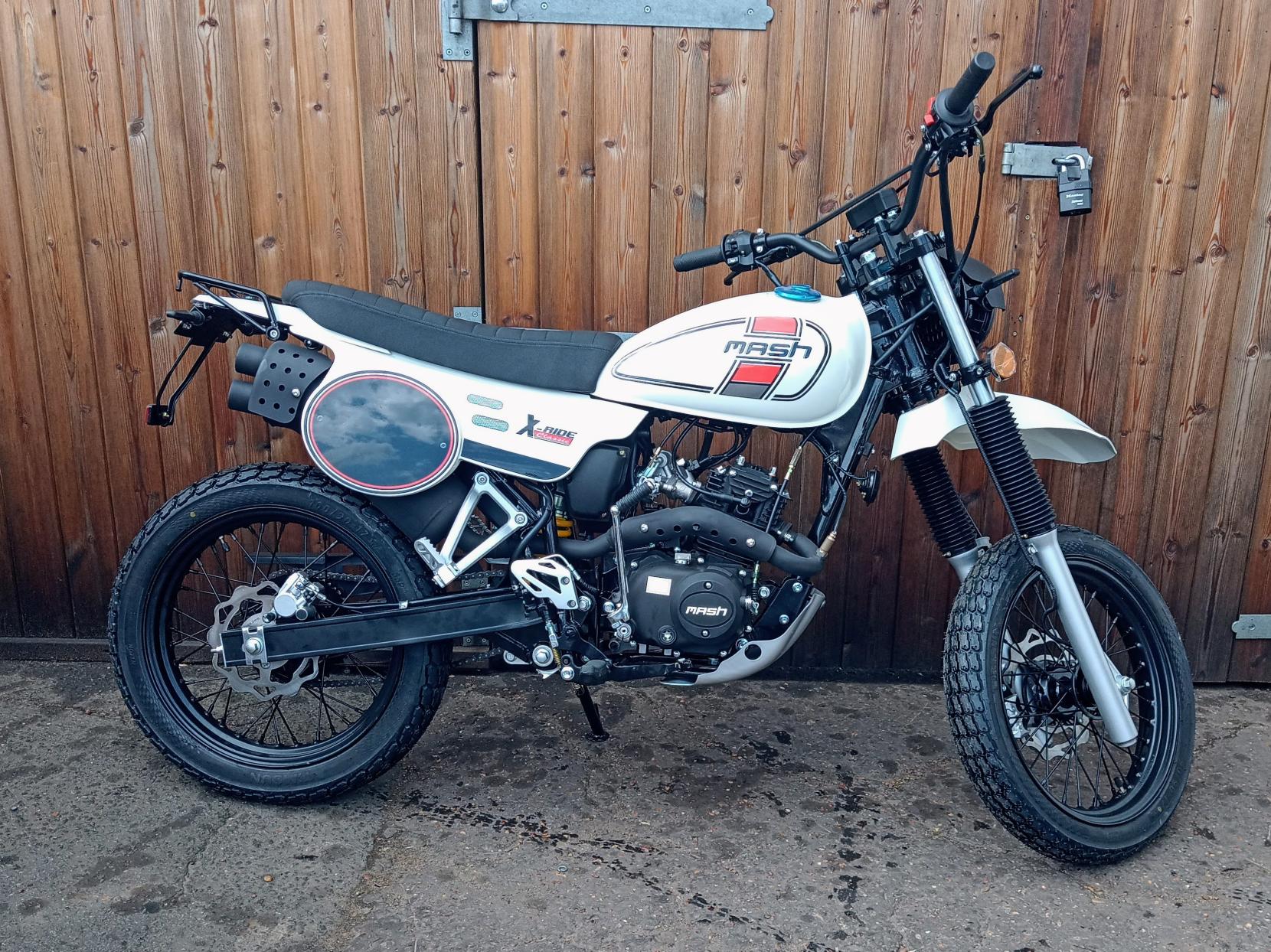 Mash Motorcycles X-Ride 50 50 Roadster/Retro Petrol Manual Euro 5 (2 ps)
