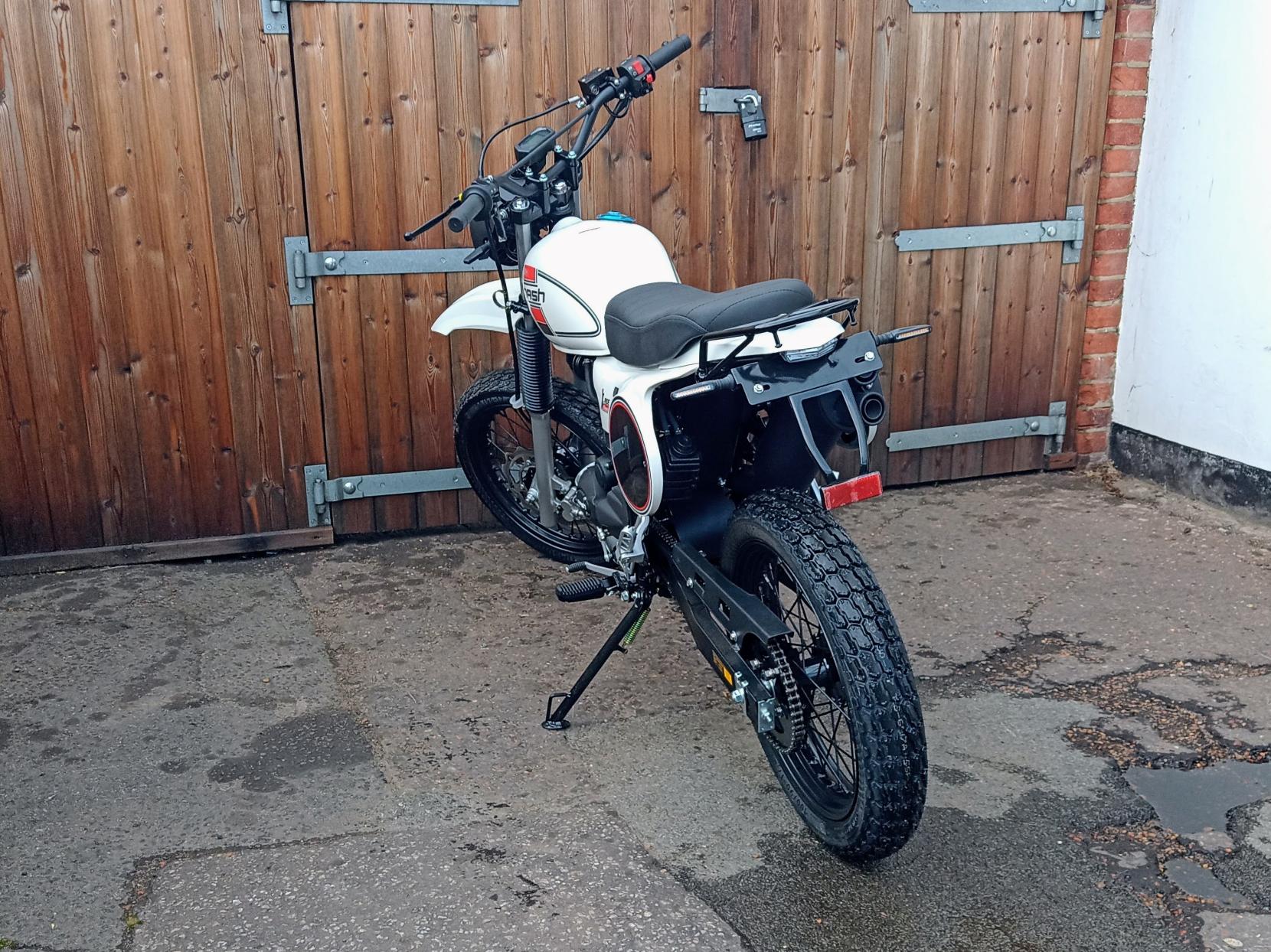 Mash Motorcycles X-Ride 50 50 Roadster/Retro Petrol Manual Euro 5 (2 ps)