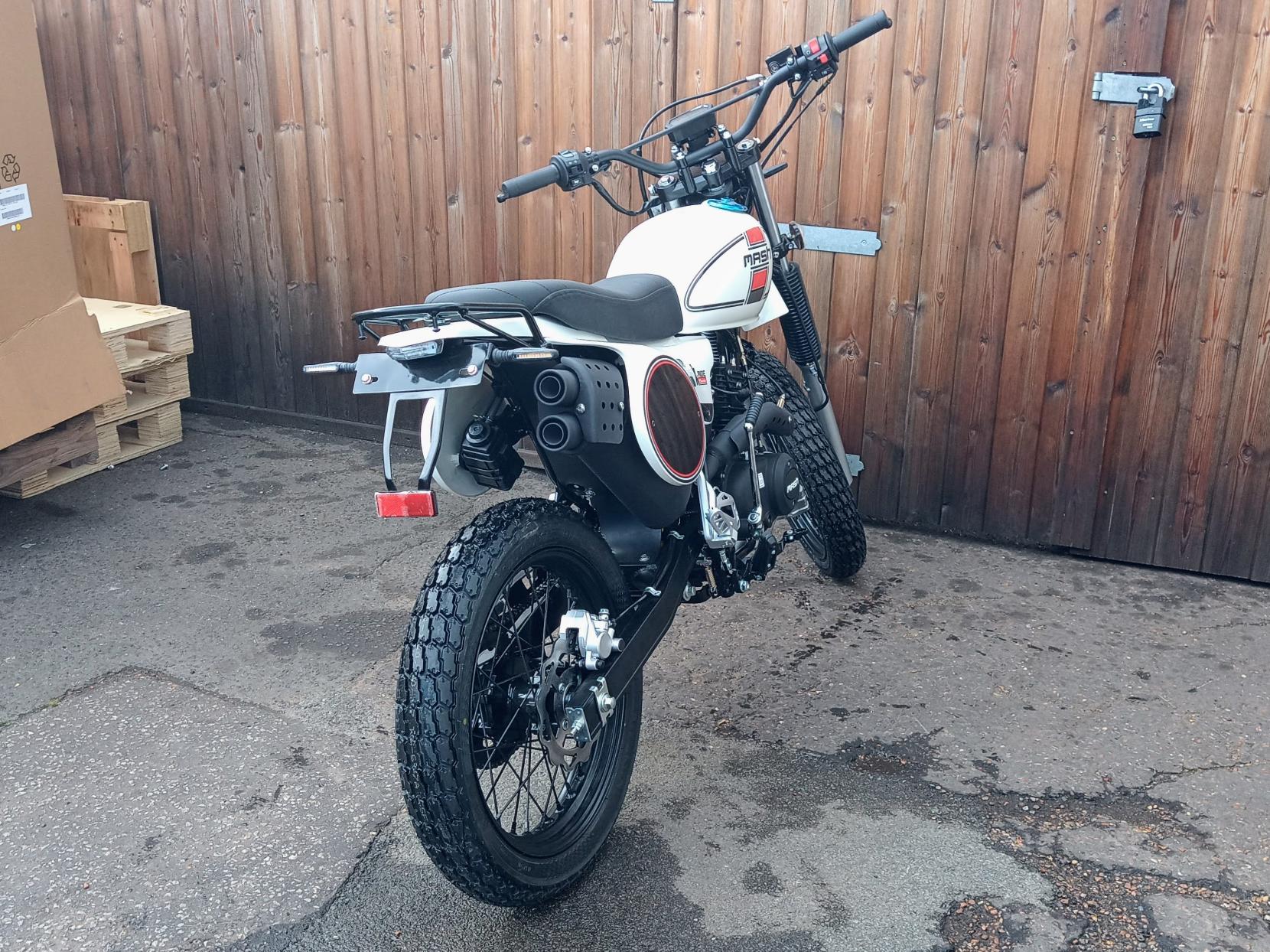 Mash Motorcycles X-Ride 50 50 Roadster/Retro Petrol Manual Euro 5 (2 ps)