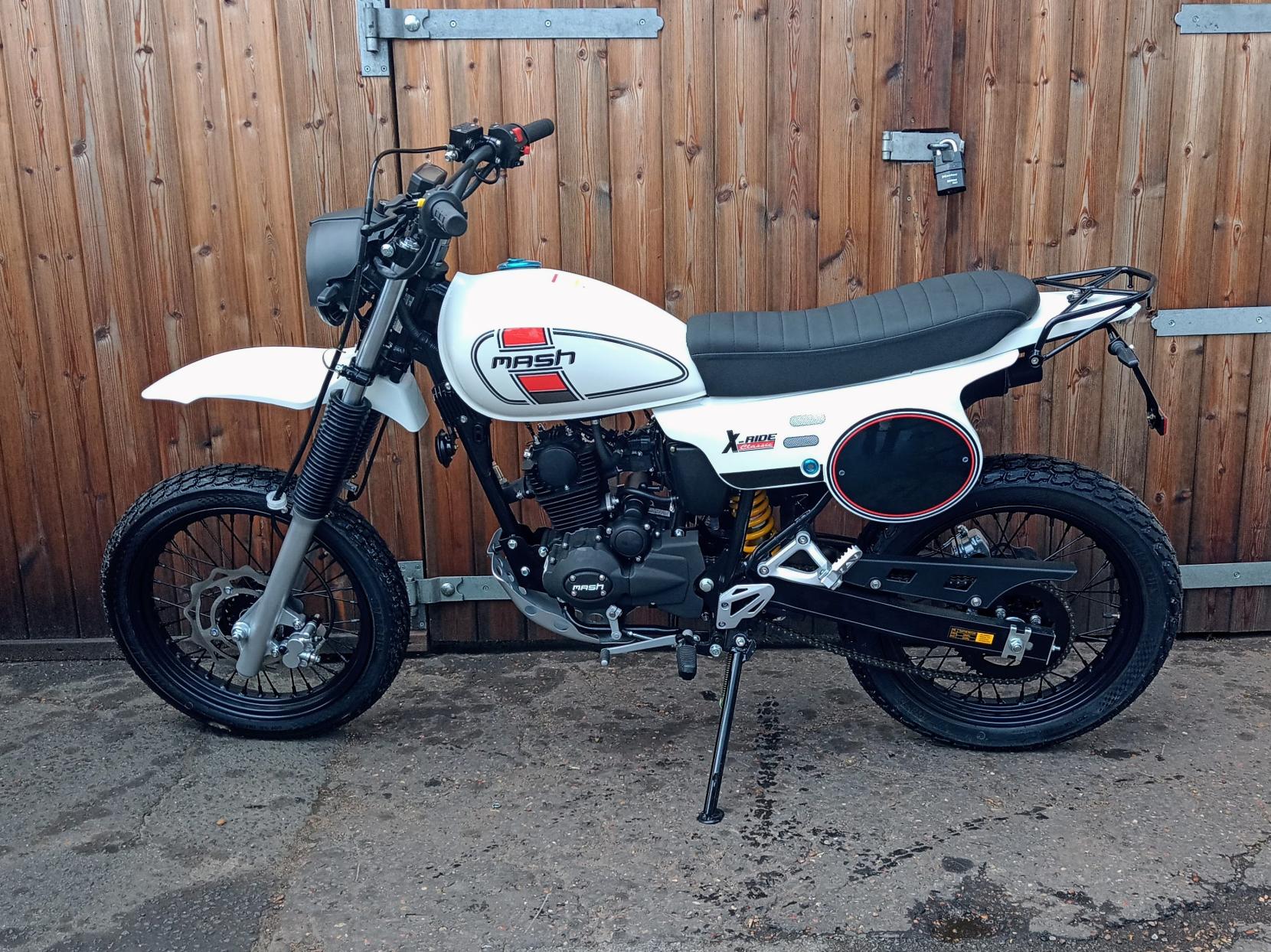 Mash Motorcycles X-Ride 50 50 Roadster/Retro Petrol Manual Euro 5 (2 ps)