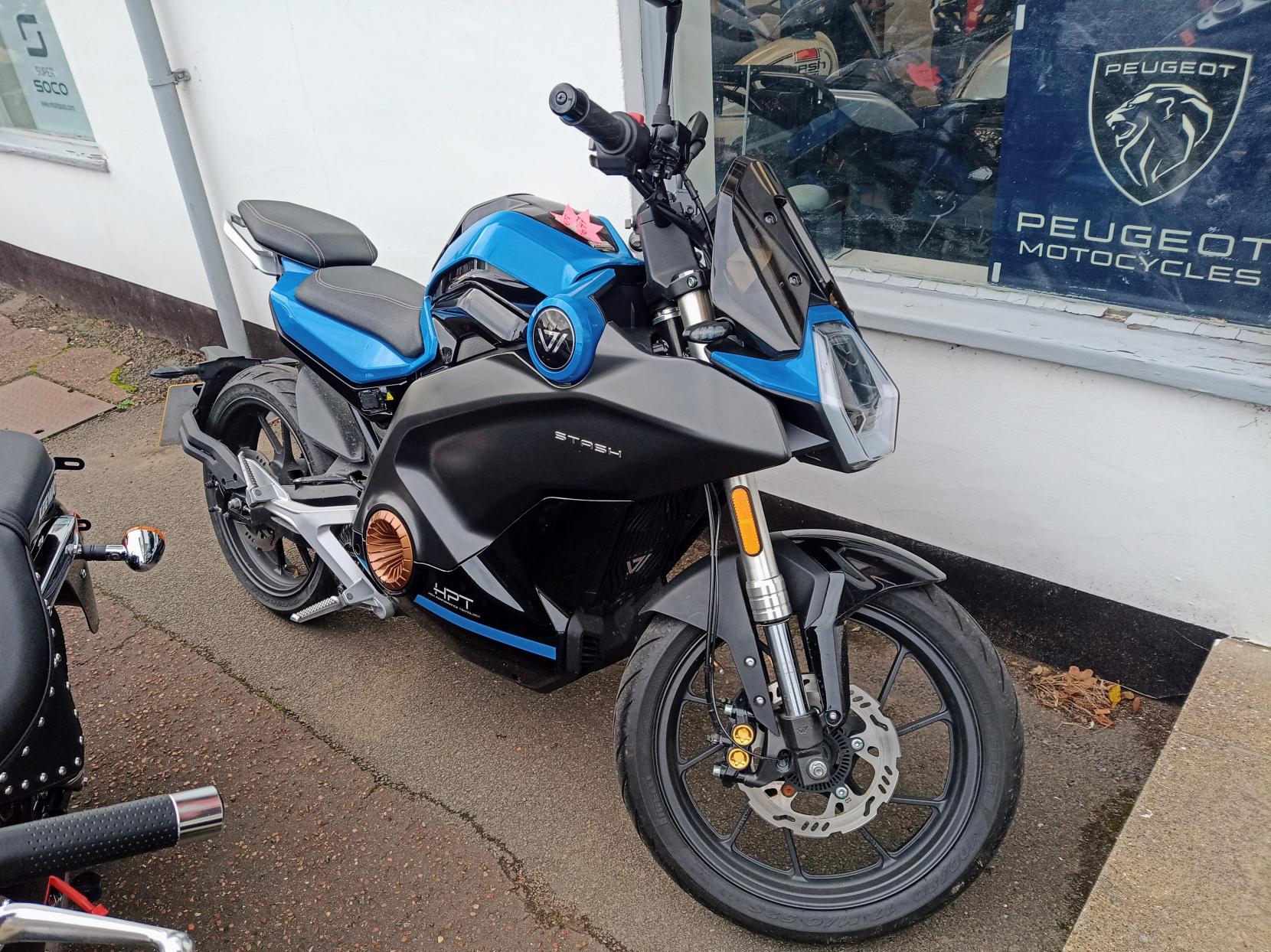 Vmoto Stash Naked (2024 - )