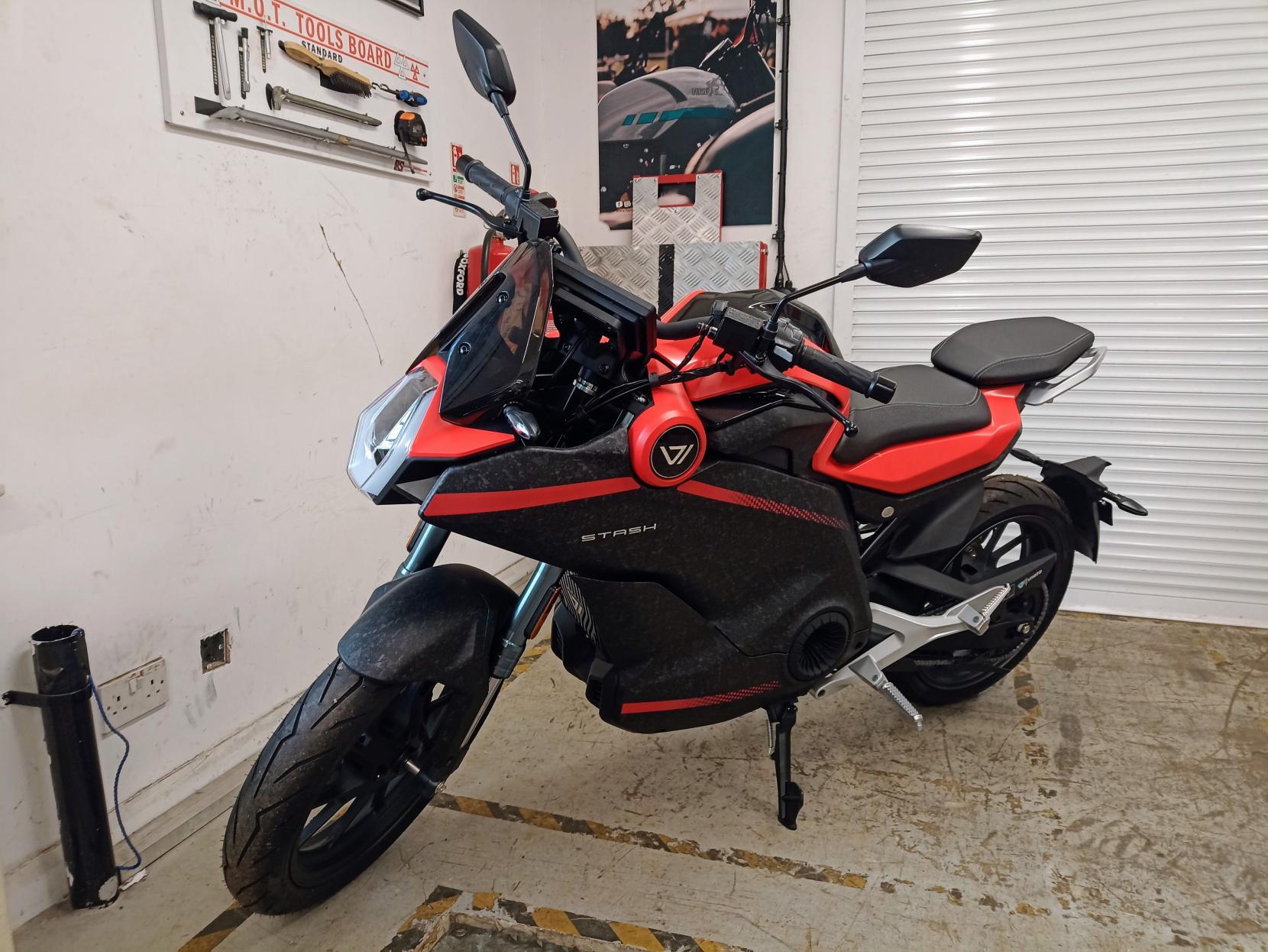 Vmoto Stash Naked (2024 - )