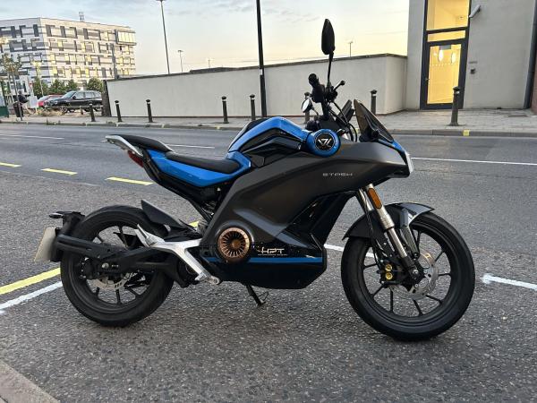 Vmoto Stash Naked (2024 - )