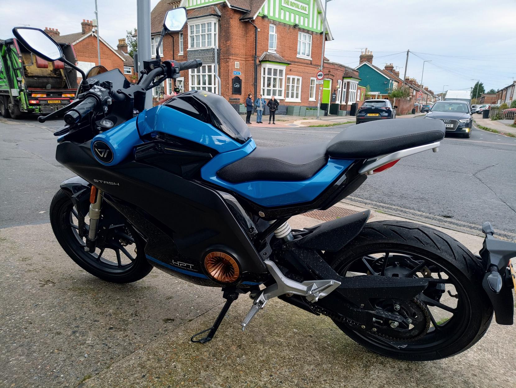 Vmoto Stash Naked (2024 - )