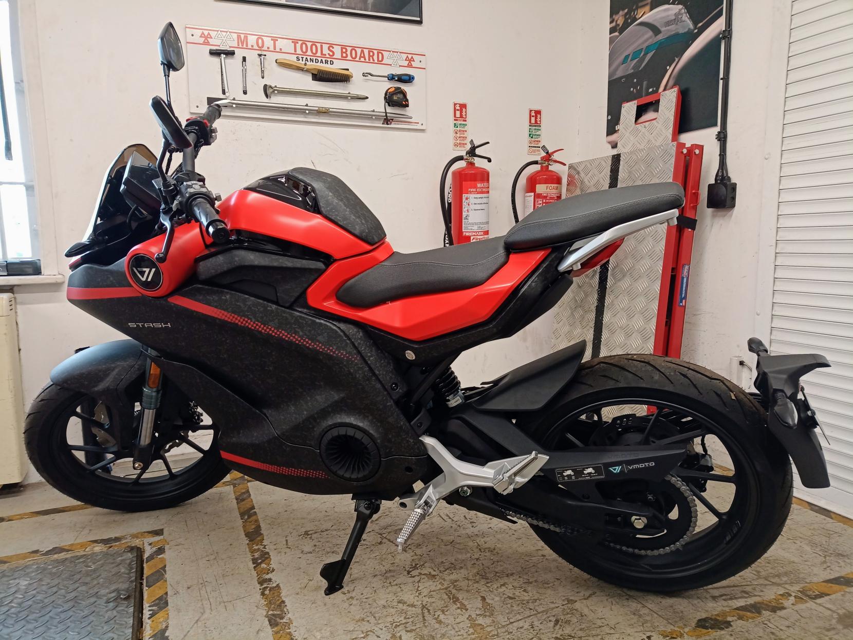 Vmoto Stash Naked (2024 - )