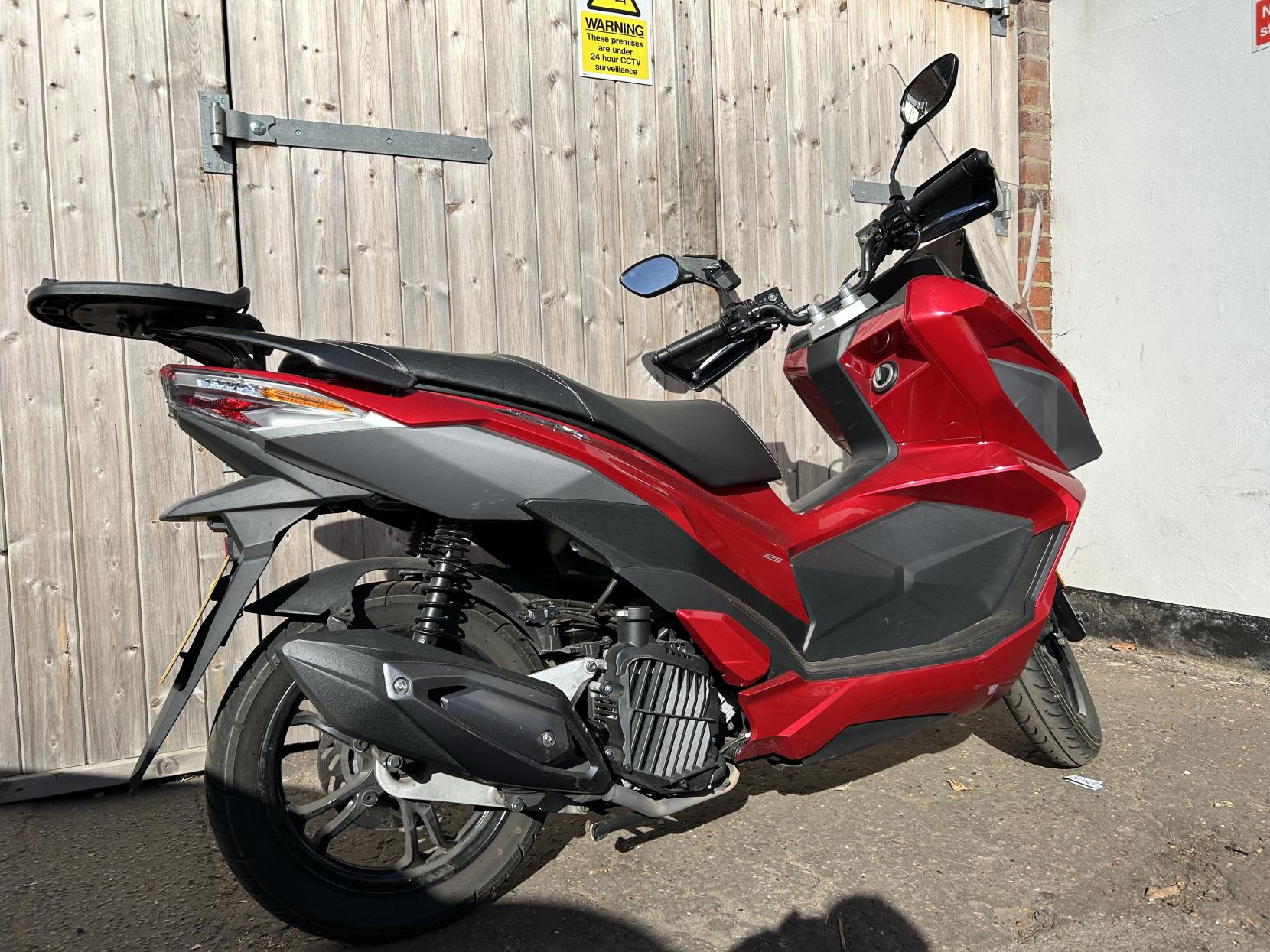 SYM Jet X 125 125 Scooter Petrol CVT Euro (13 ps) SYM Bikes