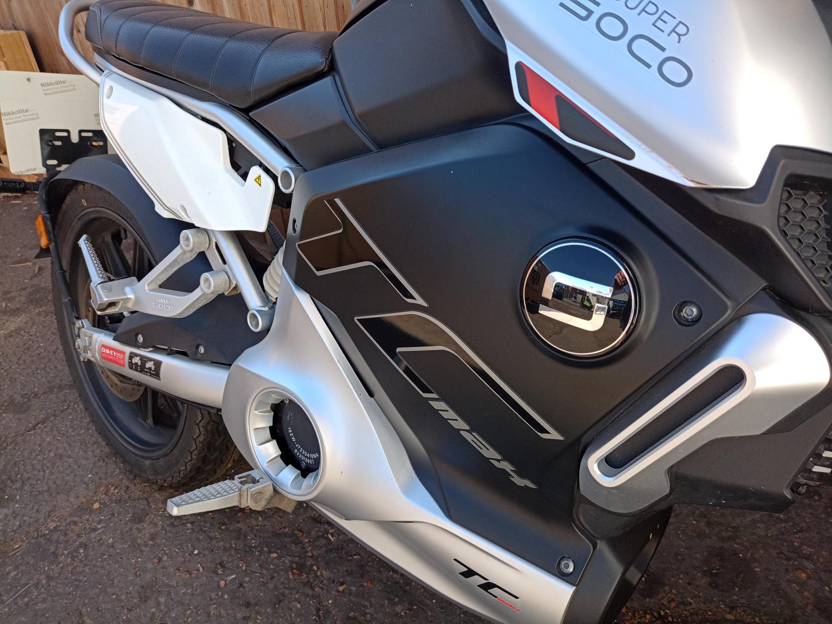 Vmoto TC Max Naked Electric Automatic (7 ps)