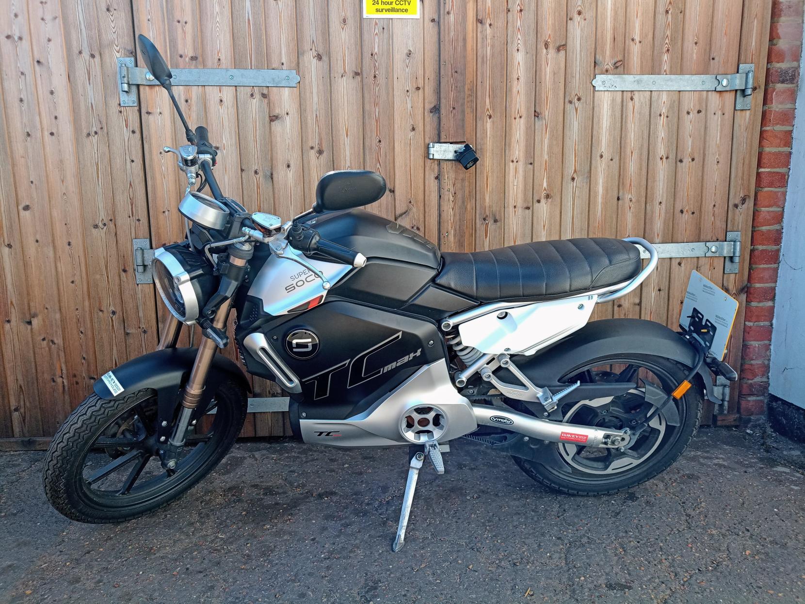 Vmoto TC Max Naked Electric Automatic (7 ps)
