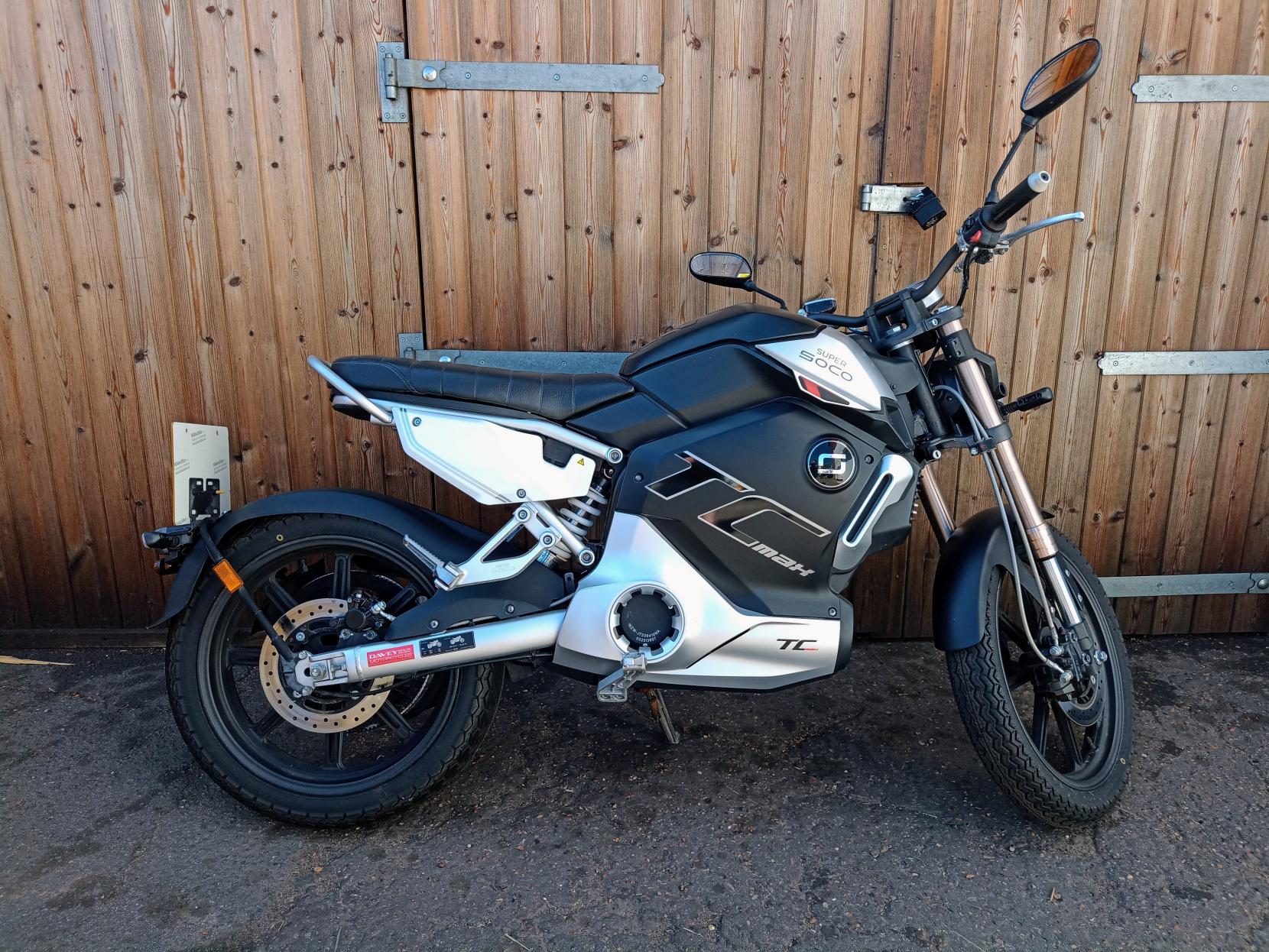 Vmoto TC Max Naked Electric Automatic (7 ps)