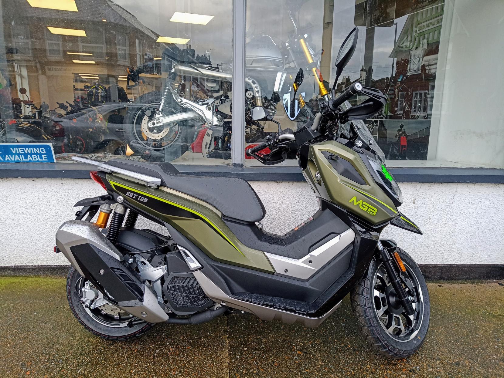 MGB SST 125 125 Scooter (2025 - )