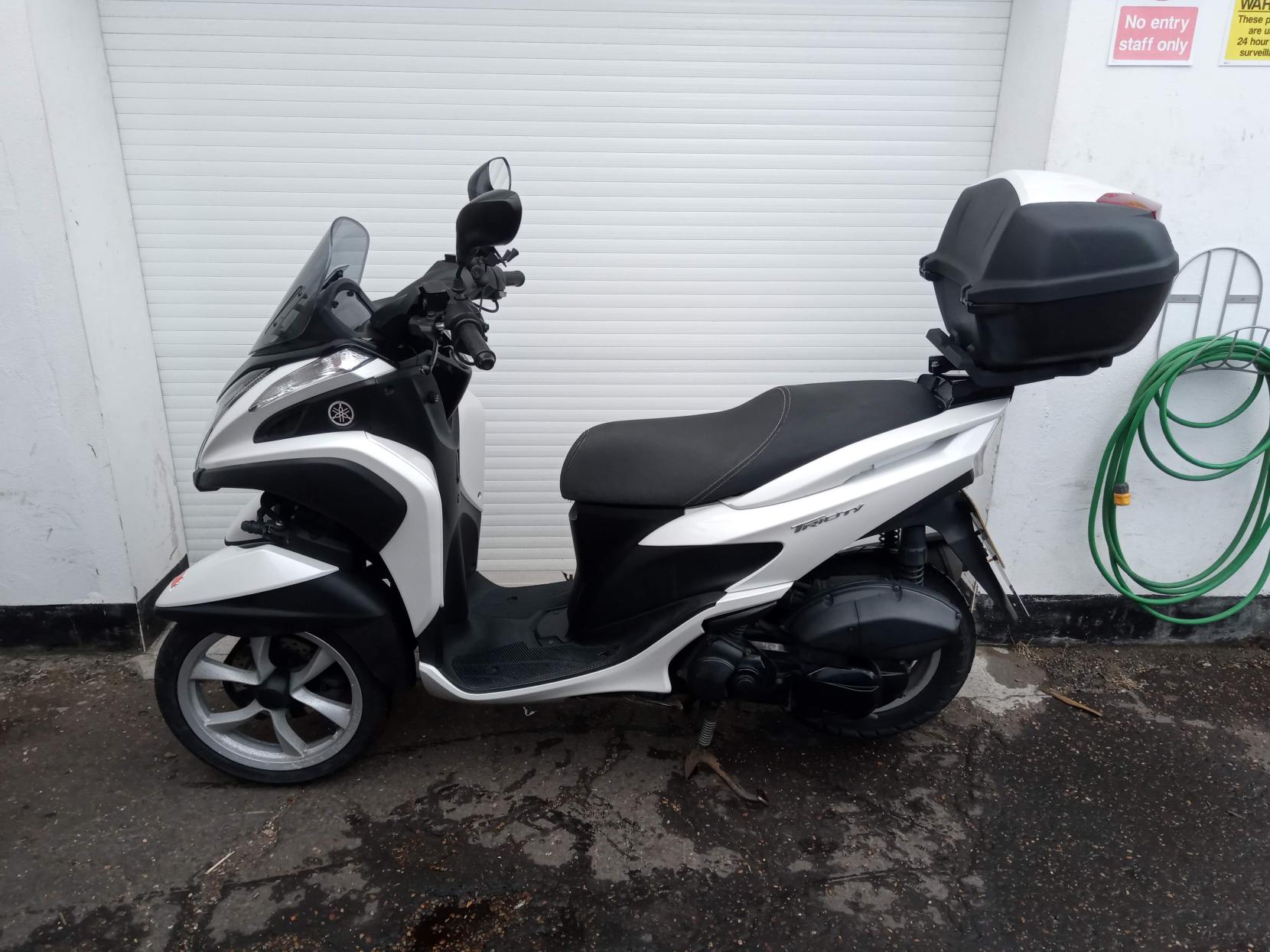 Yamaha Tricity 125 125 Three Wheeler (2014 - 2016)