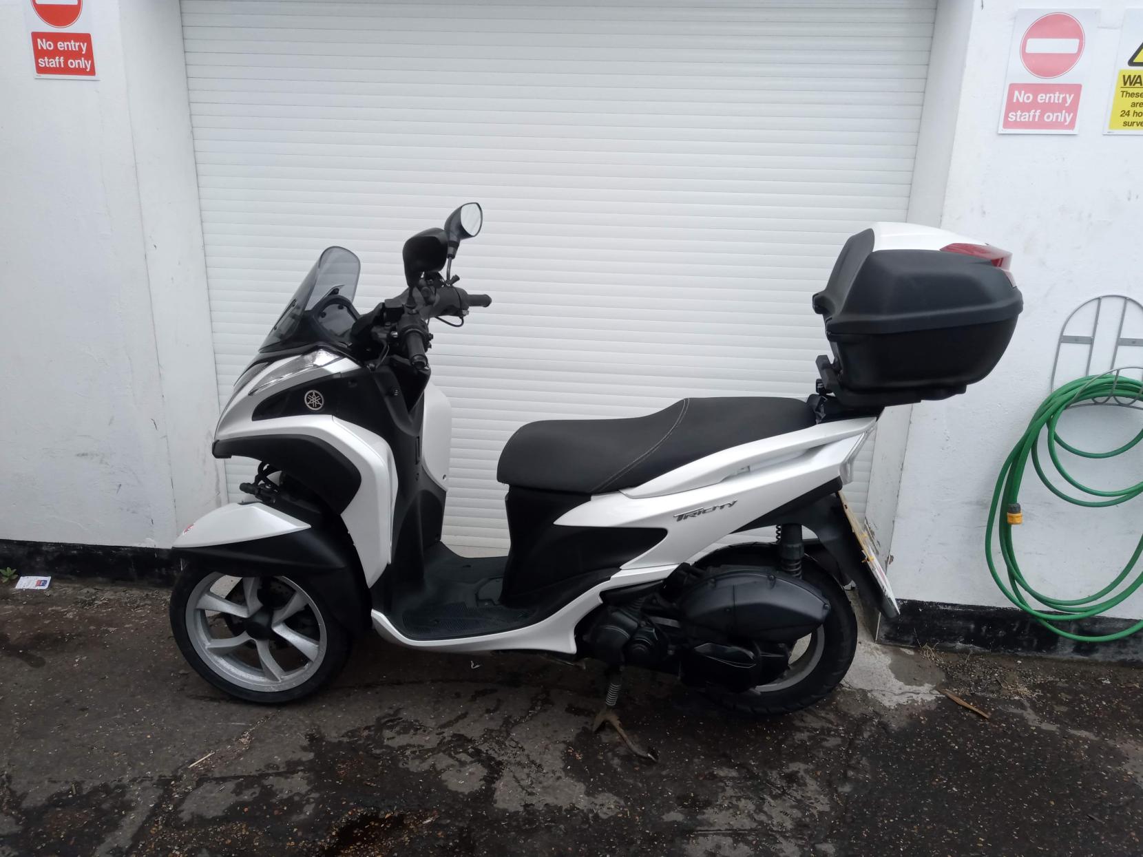 Yamaha Tricity 125 125 Three Wheeler (2014 - 2016)