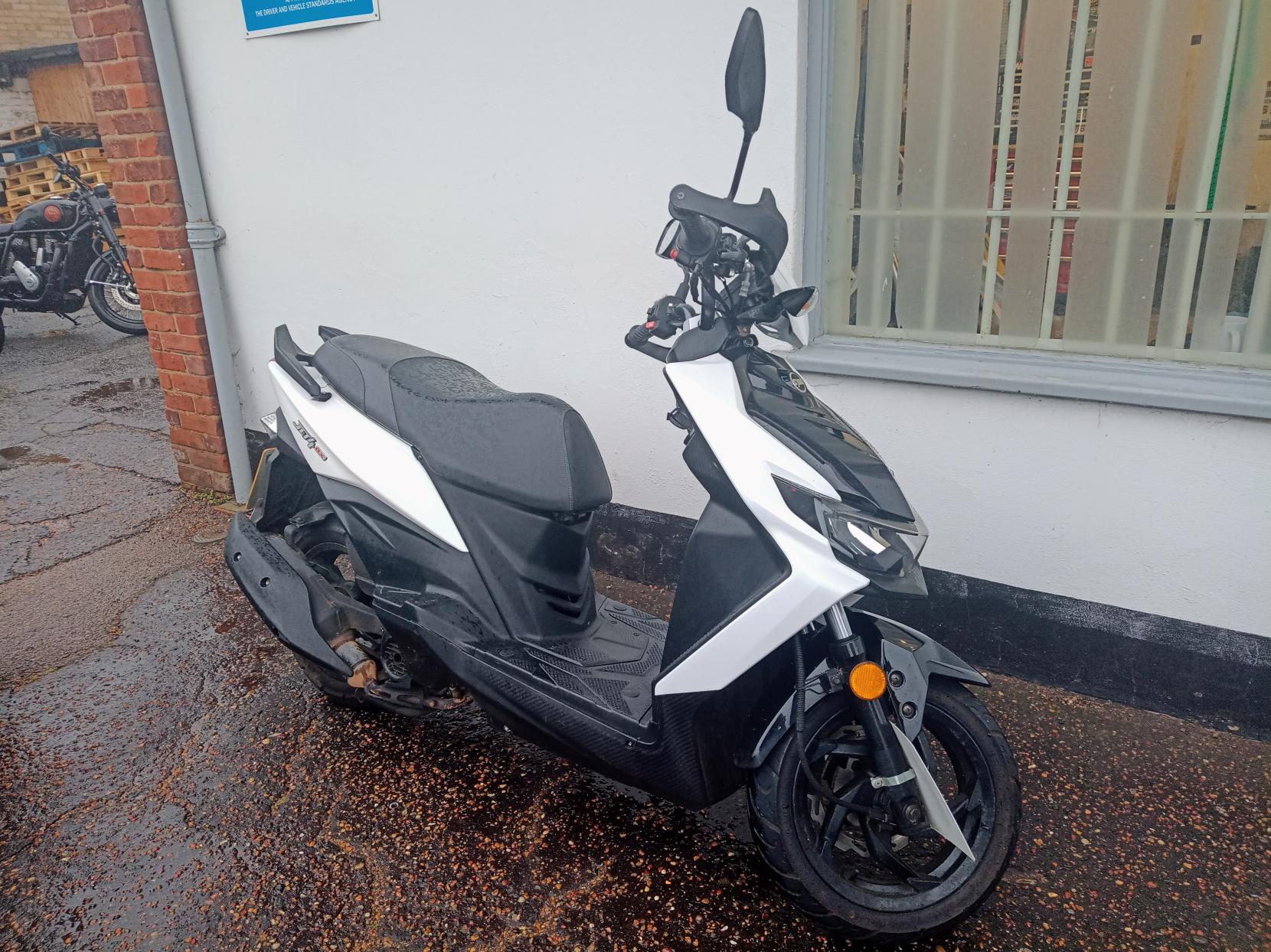 SYM Jet 4 RX 50 50 Scooter Petrol CVT Euro 5 (3 ps)