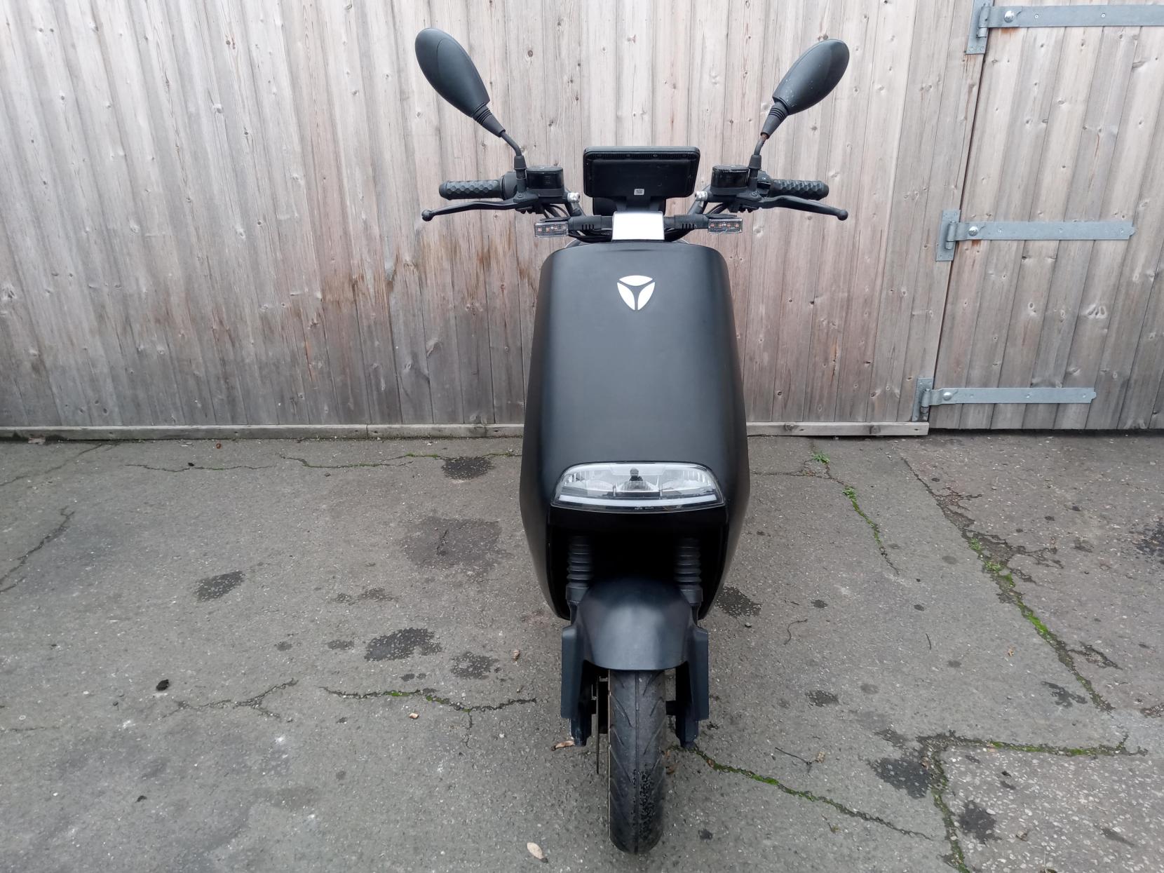 Yadea G5 Moped (2019 - )