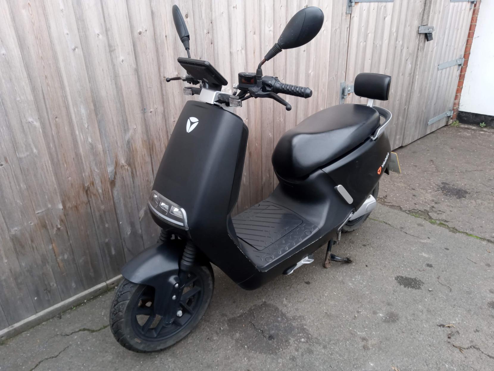 Yadea G5 Moped (2019 - )