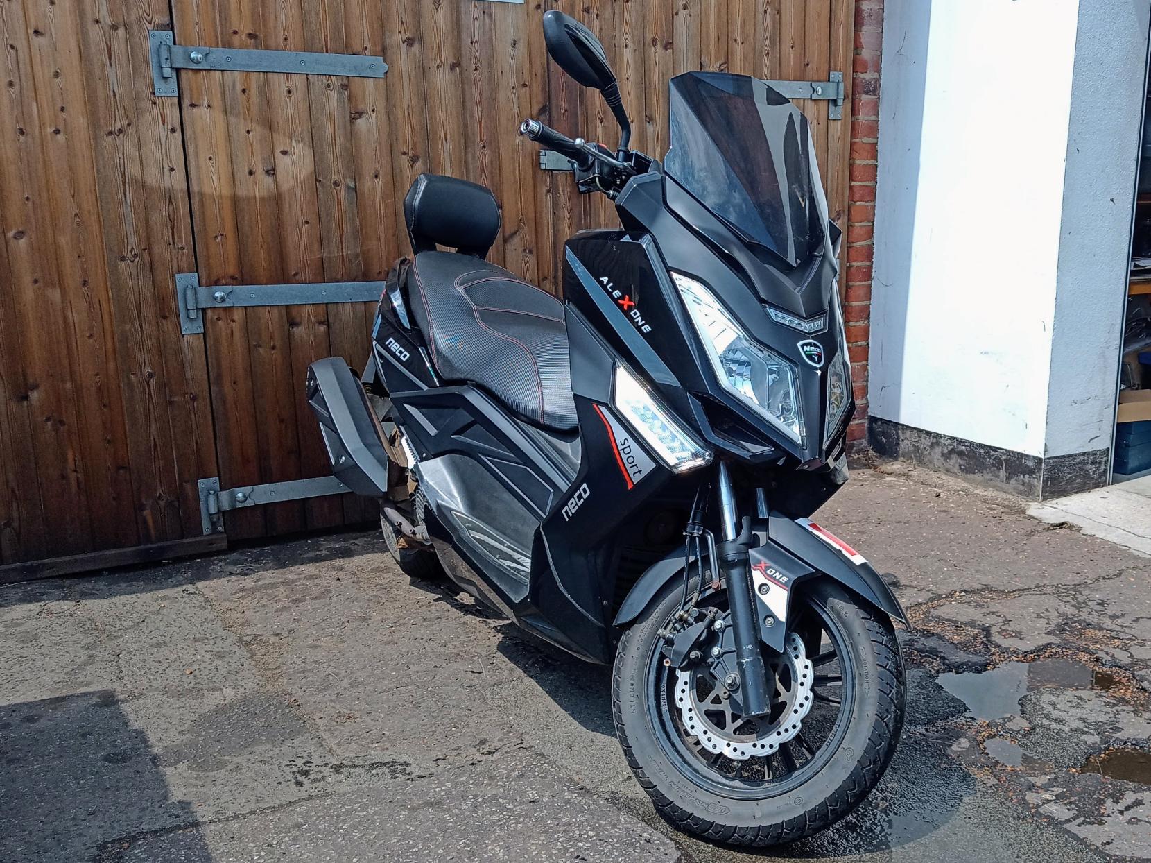 Neco Alexone 125 Scooter (2016 - )