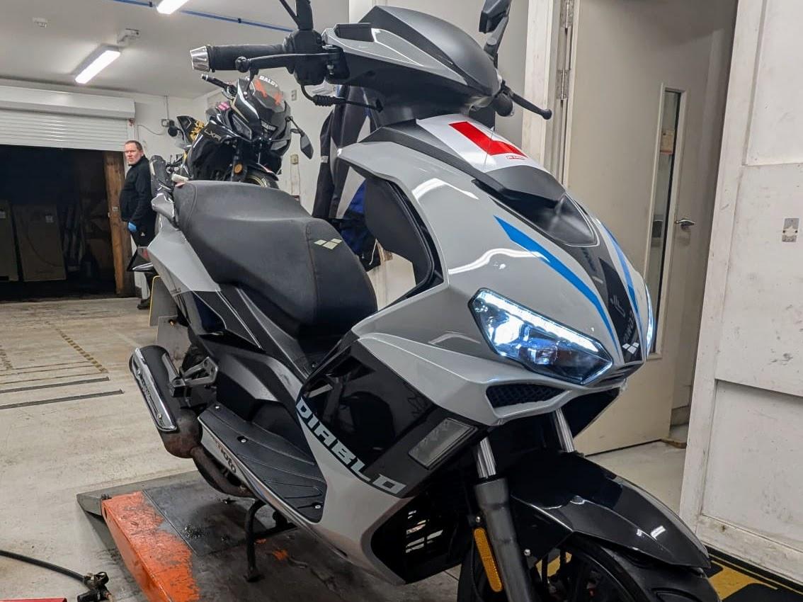 Lexmoto Diablo 125 125 Scooter Petrol CVT Euro 5 (8 ps)