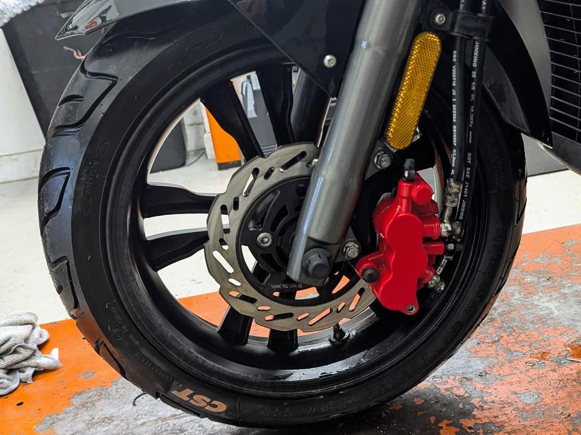 Lexmoto Diablo 125 125 Scooter Petrol CVT Euro 5 (8 ps)