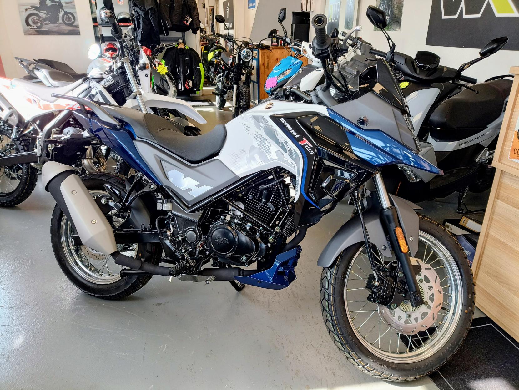 SYM NHT 125 125 Adventure Petrol Manual Euro 5 (11 ps)
