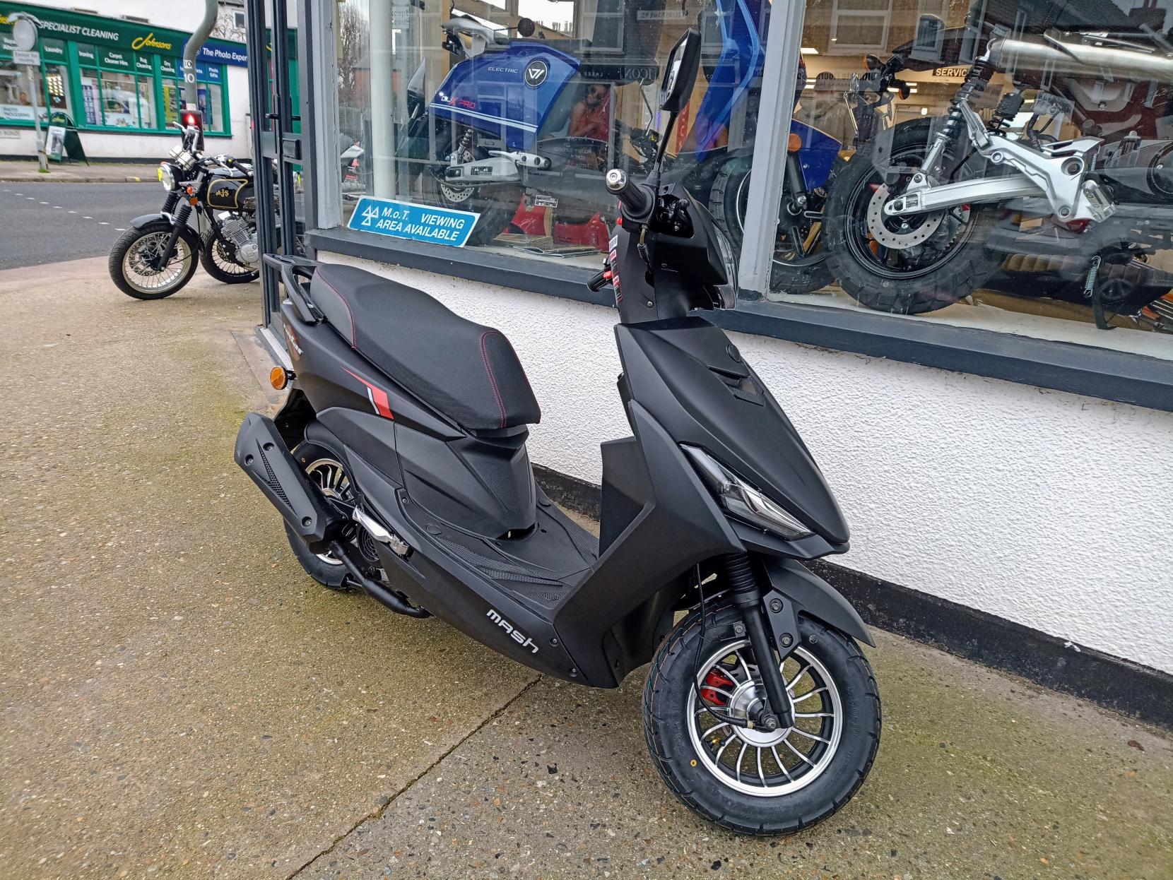 Mash Motorcycles Legend R 50 Moped (2021 - )