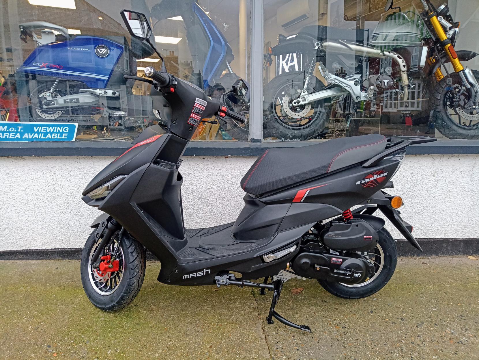 Mash Motorcycles Legend R 50 Moped (2021 - )