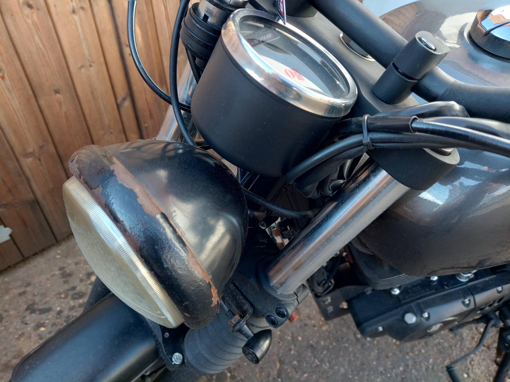 Bluroc Motorcycles Legend 125 125 Roadster/Retro Petrol Manual Euro 5 (11 ps)