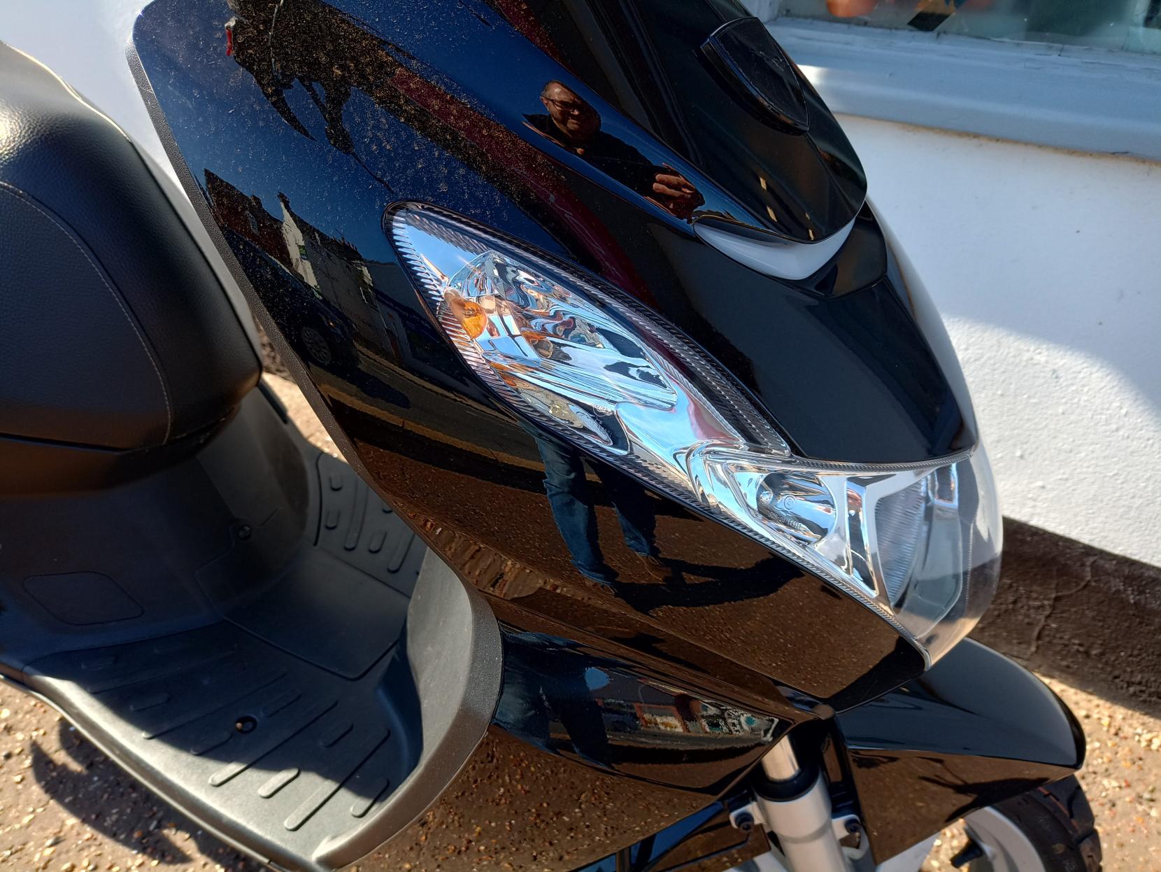 Peugeot Kisbee 50 50 Moped Petrol CVT Euro 5 (3 ps)