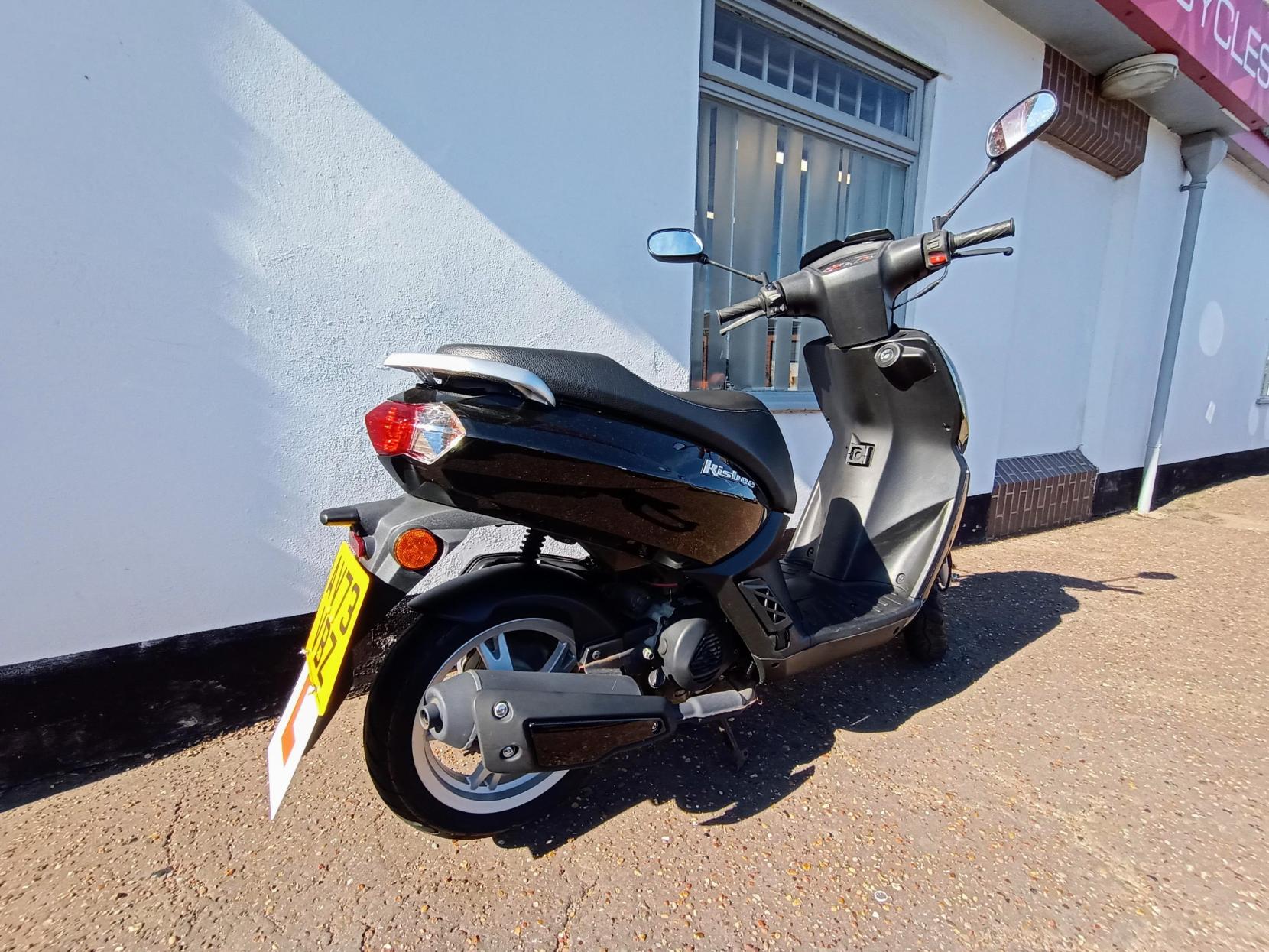 Peugeot Kisbee 50 50 Moped Petrol CVT Euro 5 (3 ps)