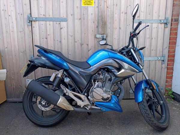 Lexmoto Isca 125 125 Naked Petrol Manual Euro 5 (11 ps)