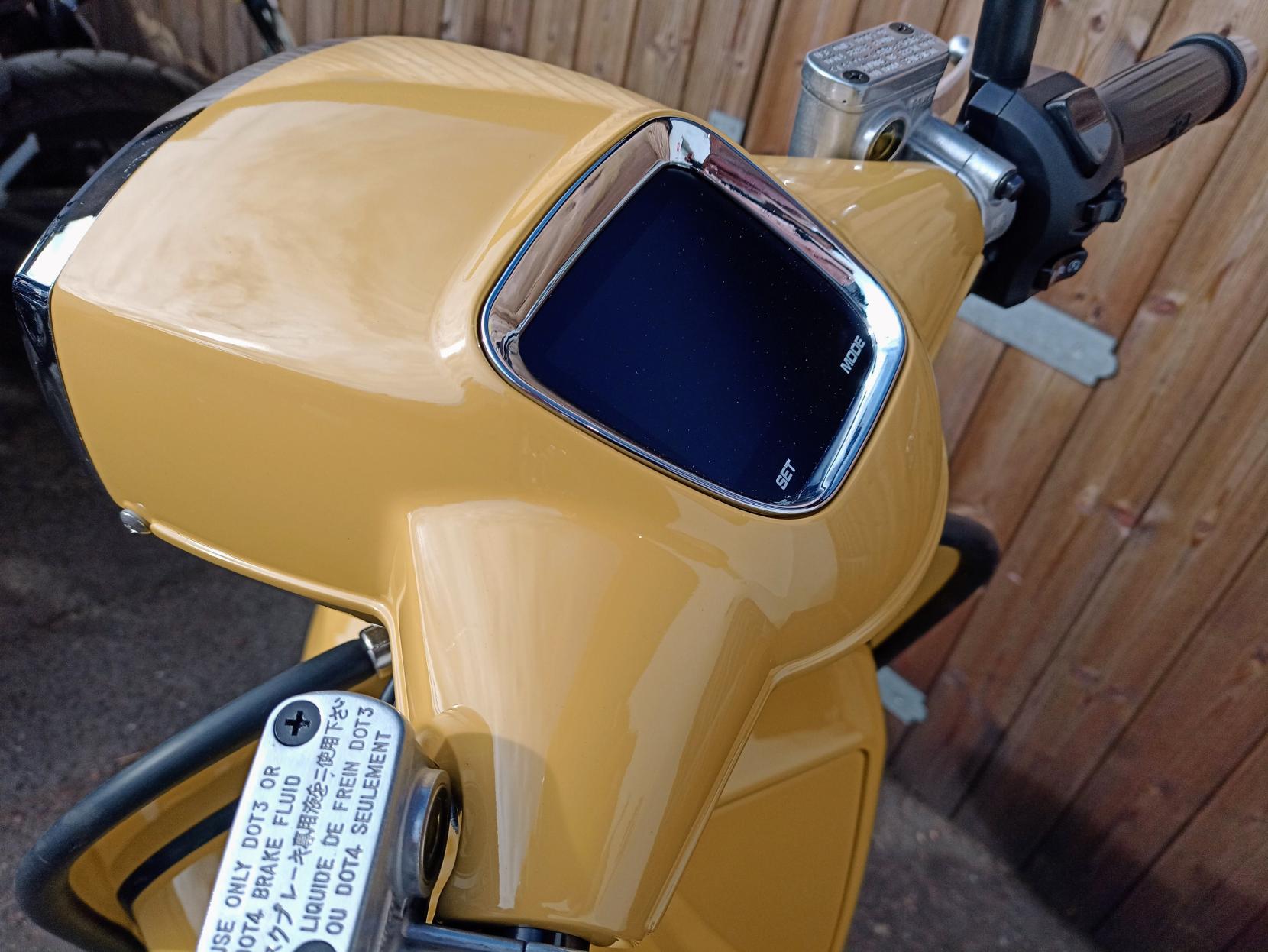 Royal Alloy GP 125 125 MT Scooter (2018 - )
