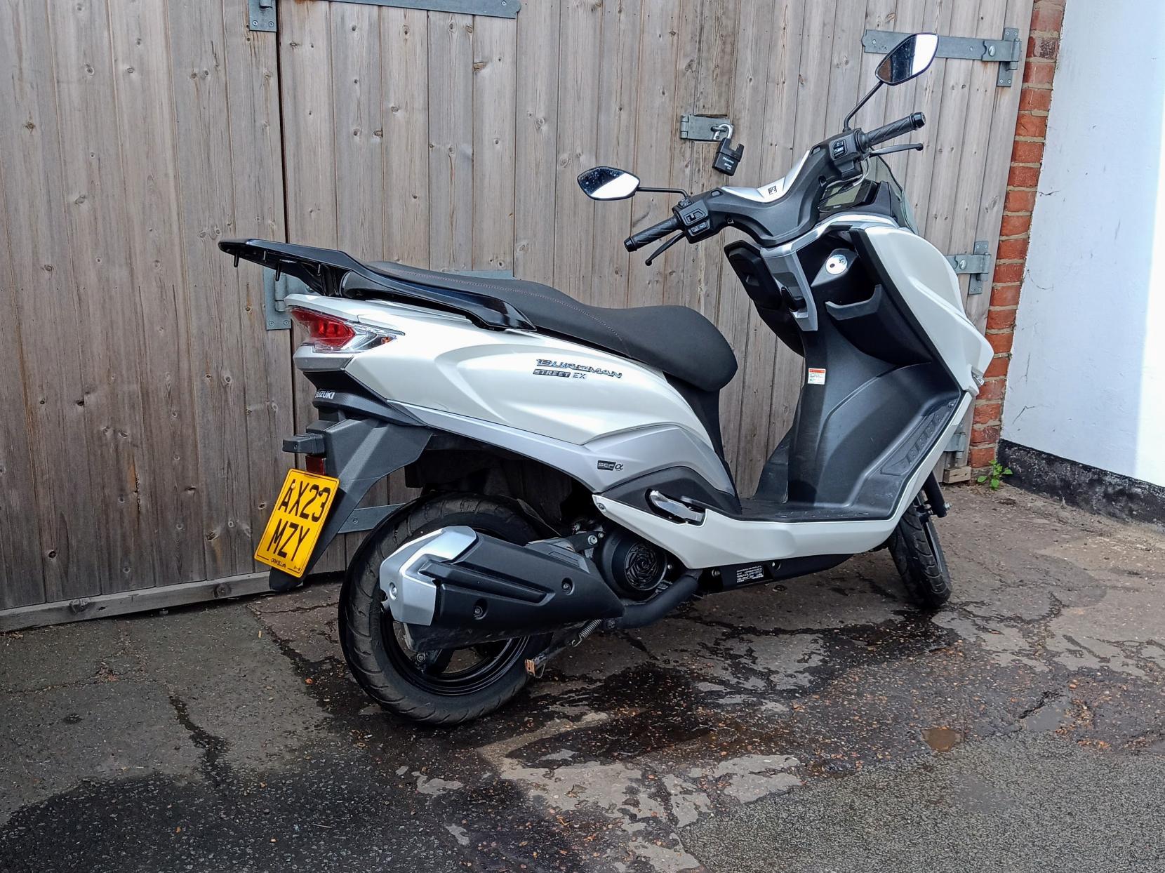 Suzuki Burgman Street 125EX 125 Scooter Petrol CVT Euro 5 (8 ps)