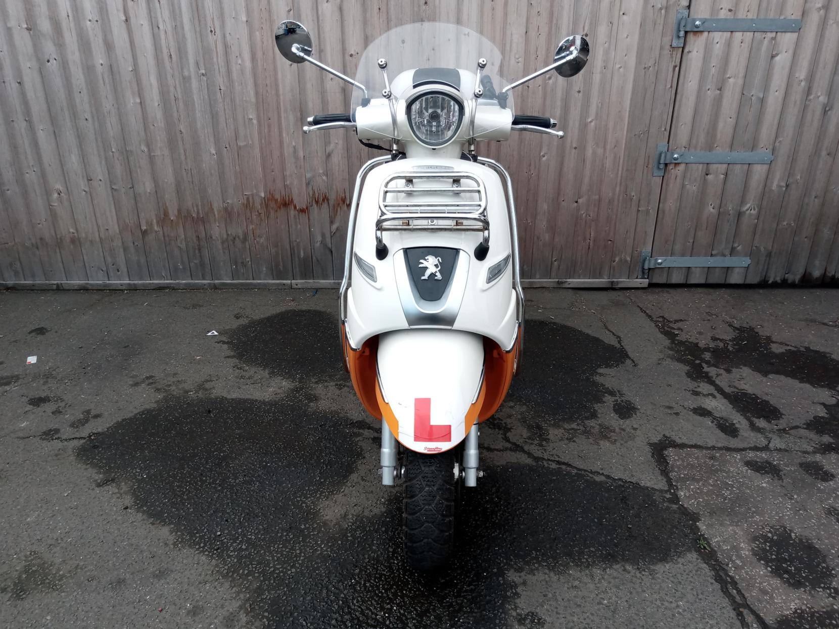 Peugeot Django 125 Scooter (2014 - )