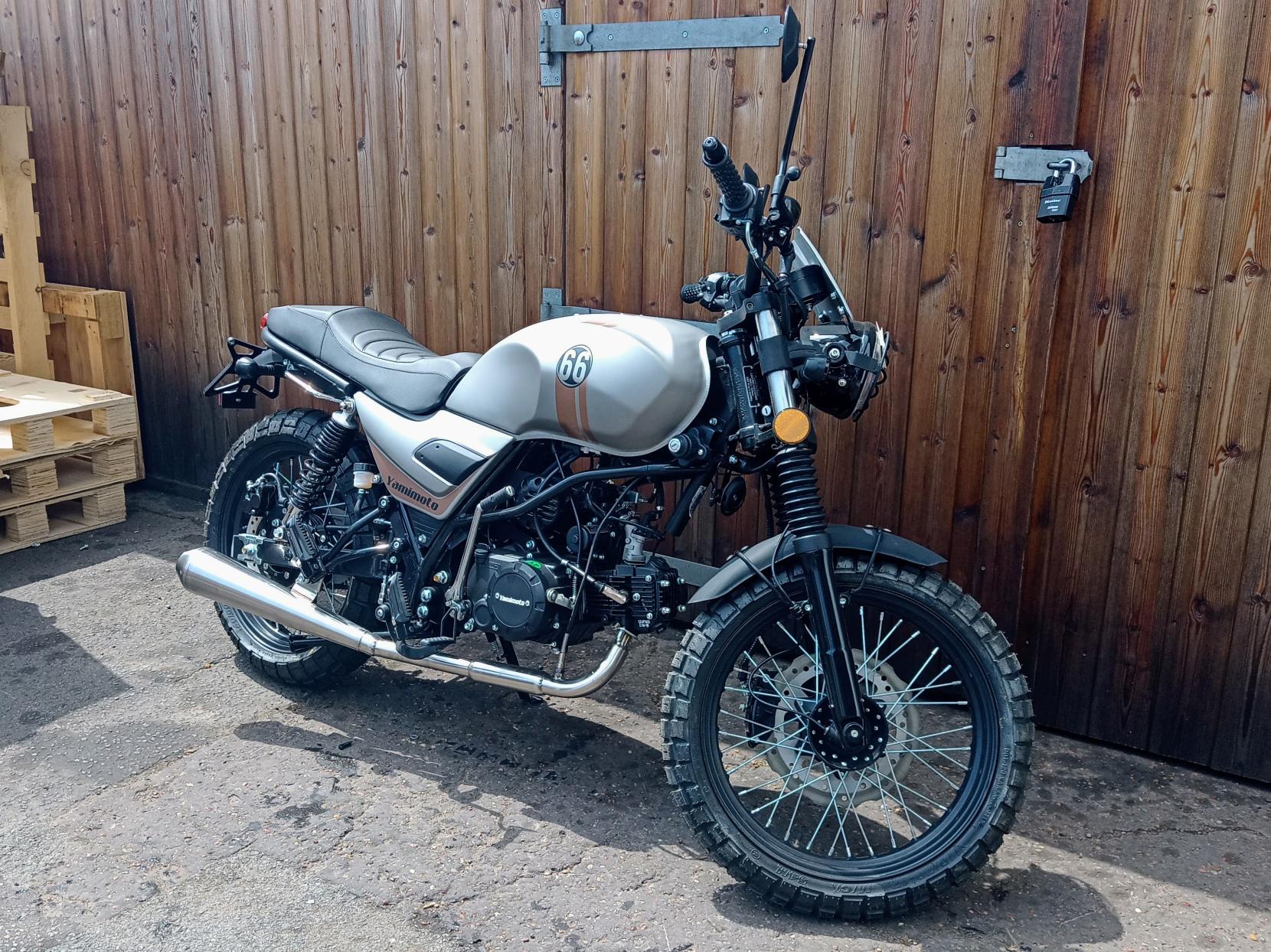 Yamasaki F66-50 50 Roadster/Retro (2021 - )