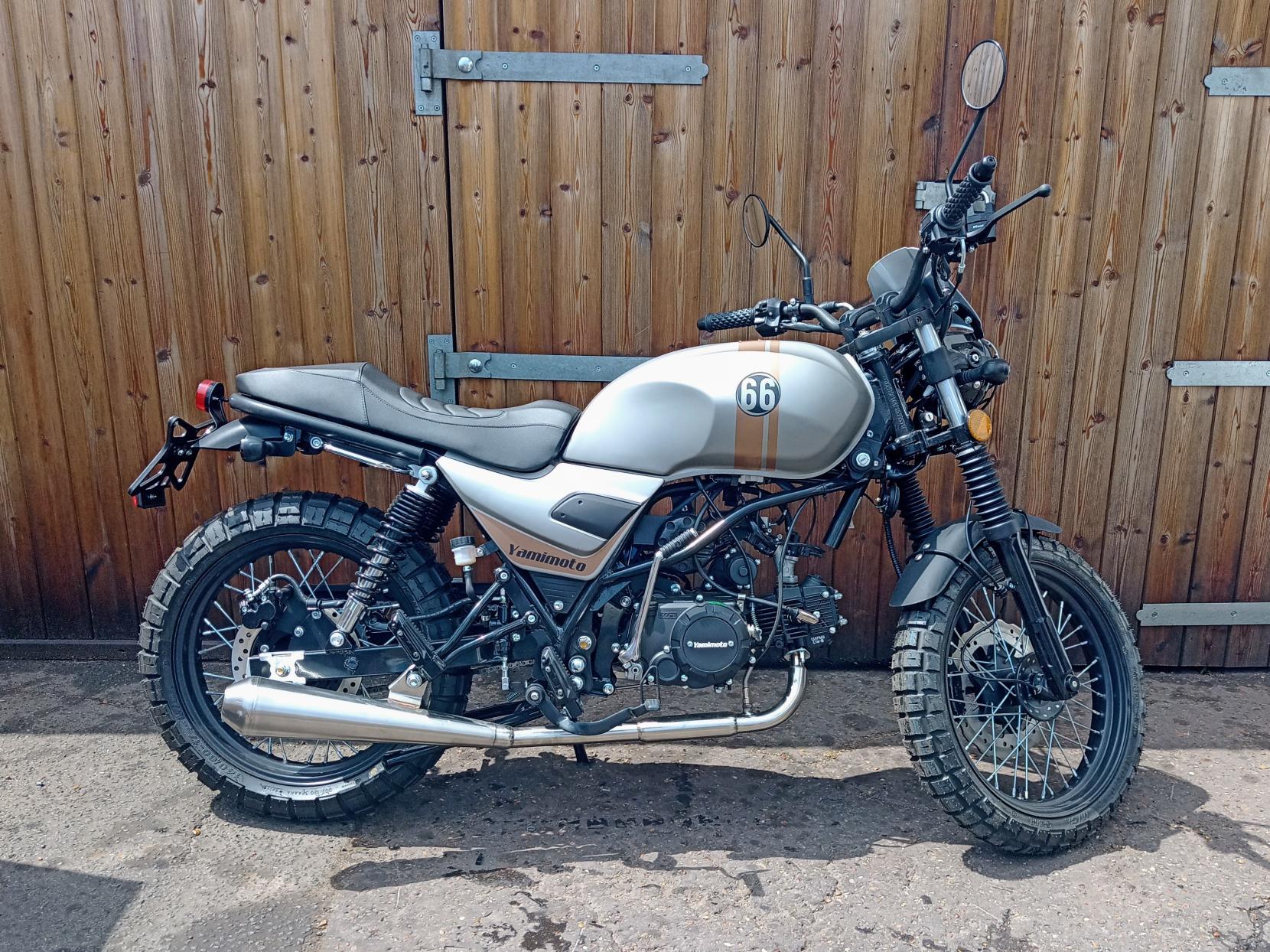 Yamasaki F66-50 50 Roadster/Retro (2021 - )