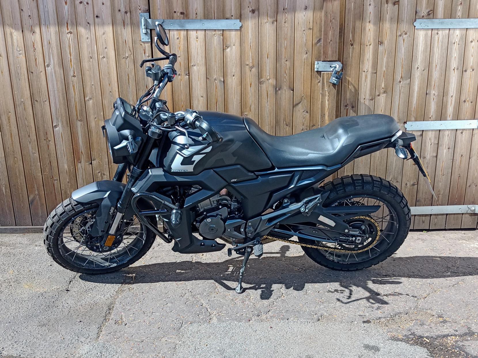 Zontes ZT125-GK 125 Naked Petrol Manual Euro 5 (15 ps)