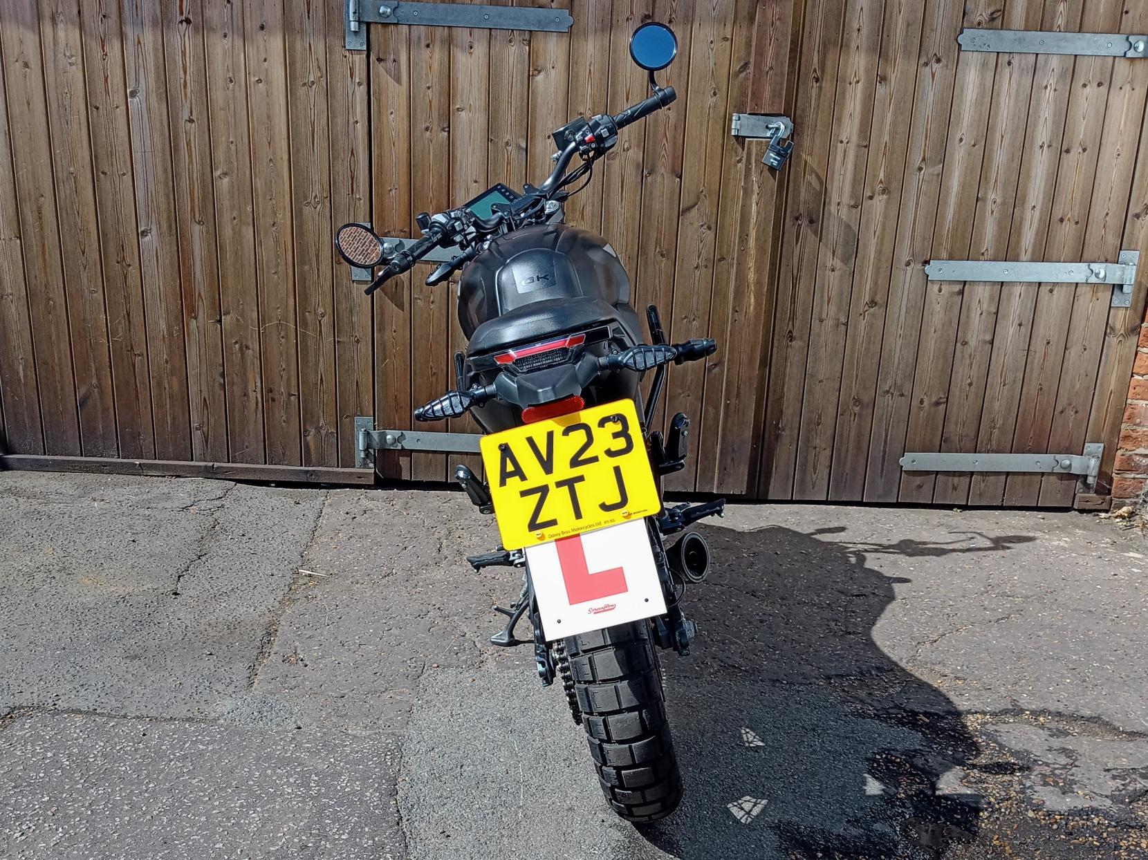 Zontes ZT125-GK 125 Naked Petrol Manual Euro 5 (15 ps)
