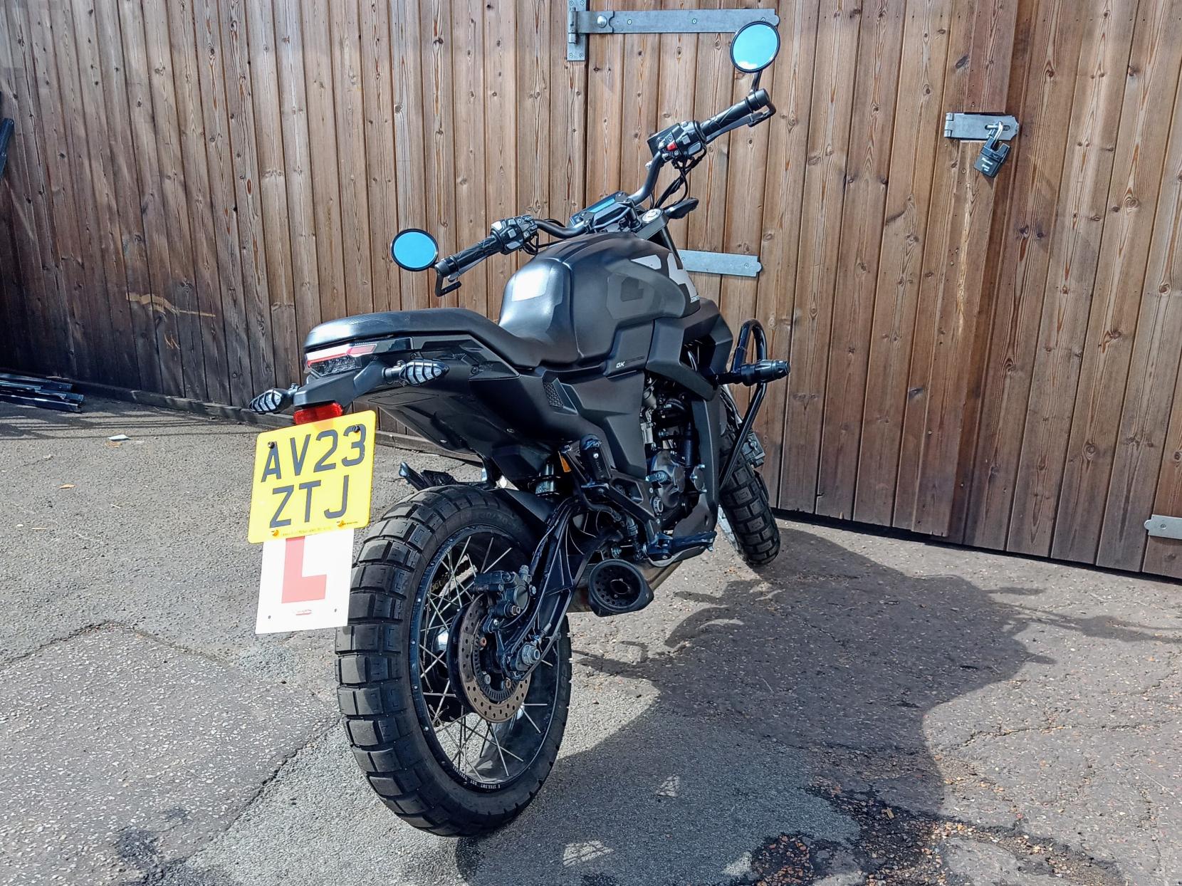 Zontes ZT125-GK 125 Naked Petrol Manual Euro 5 (15 ps)