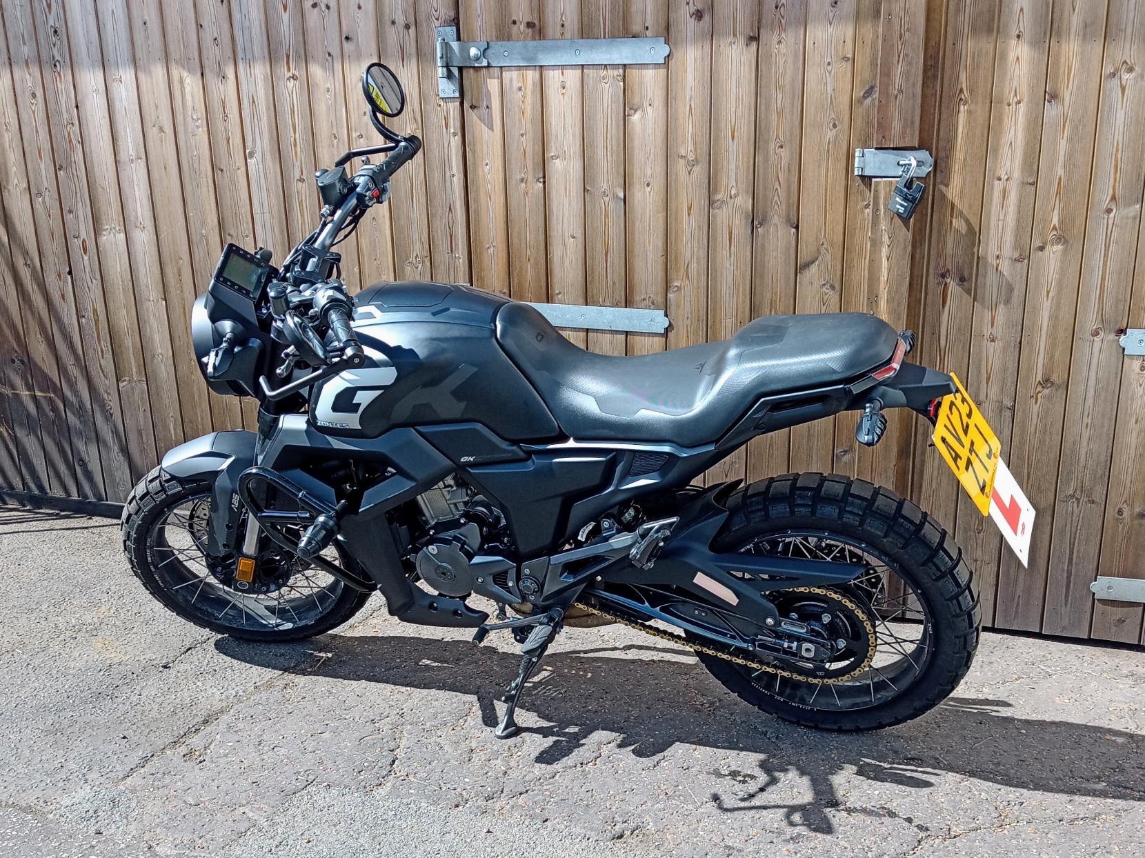 Zontes ZT125-GK 125 Naked Petrol Manual Euro 5 (15 ps)