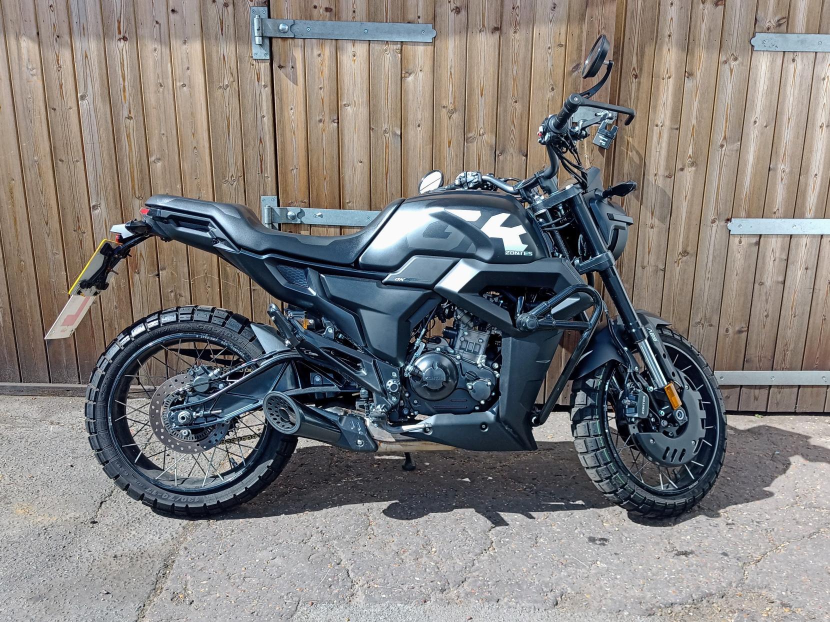 Zontes ZT125-GK 125 Naked Petrol Manual Euro 5 (15 ps)