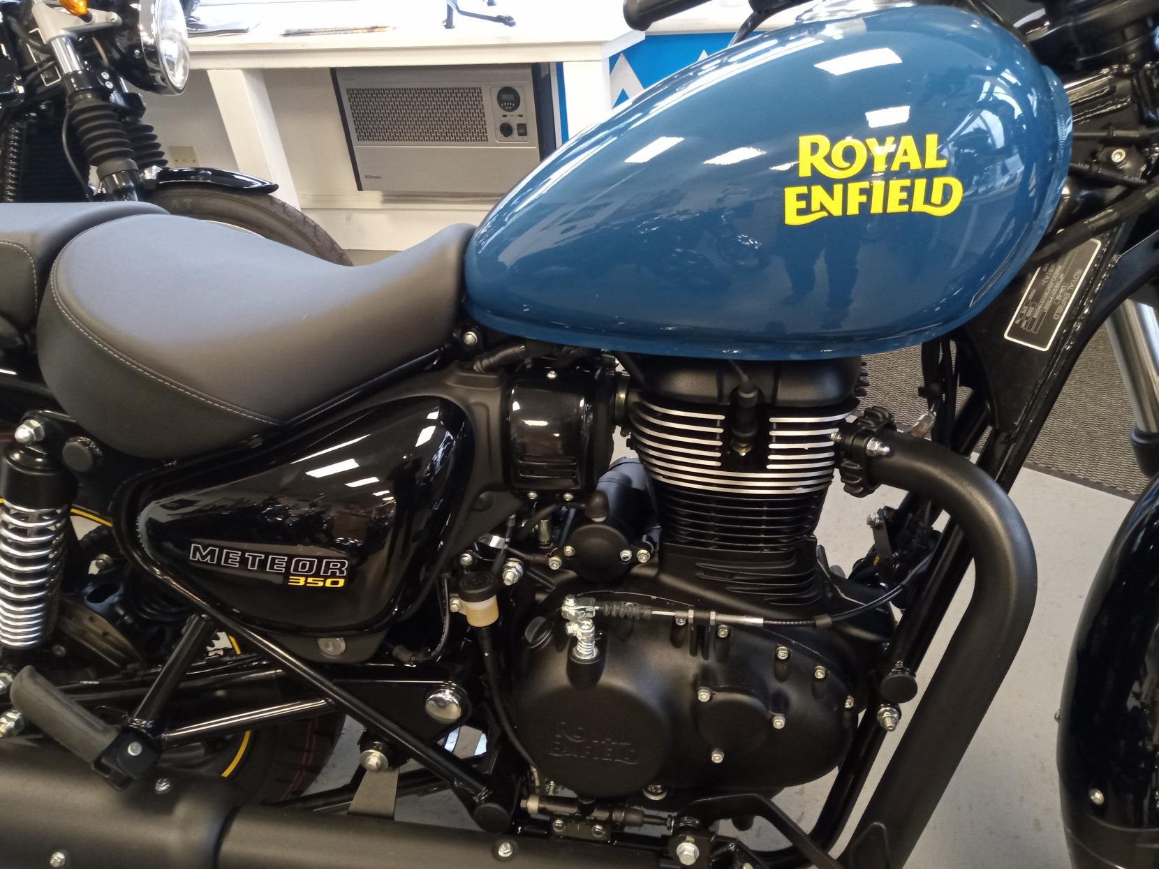 Royal Enfield Meteor 350 350 Fireball Naked (2021 - )