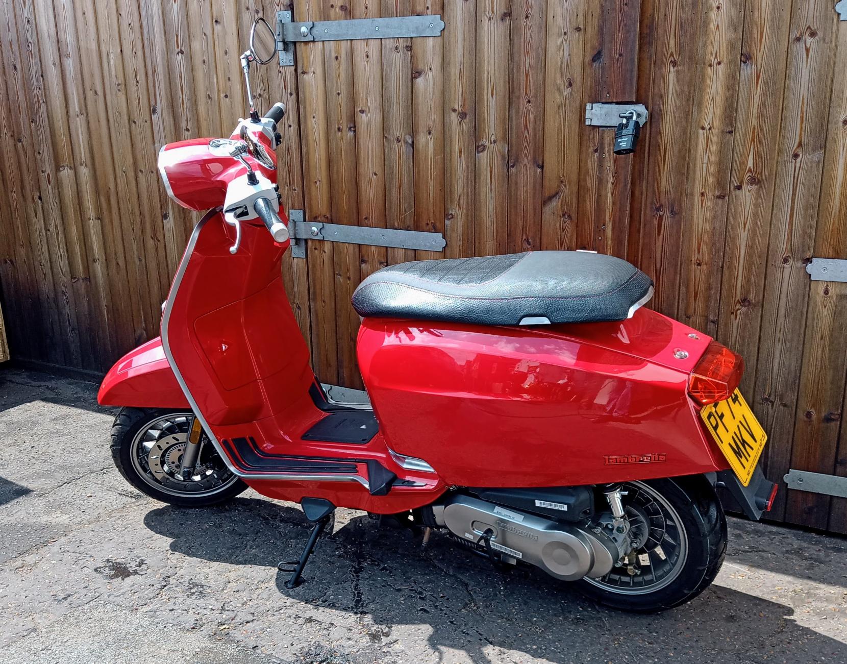 Lambretta V50 Special 50 Moped Petrol CVT Euro 5 (2 ps)