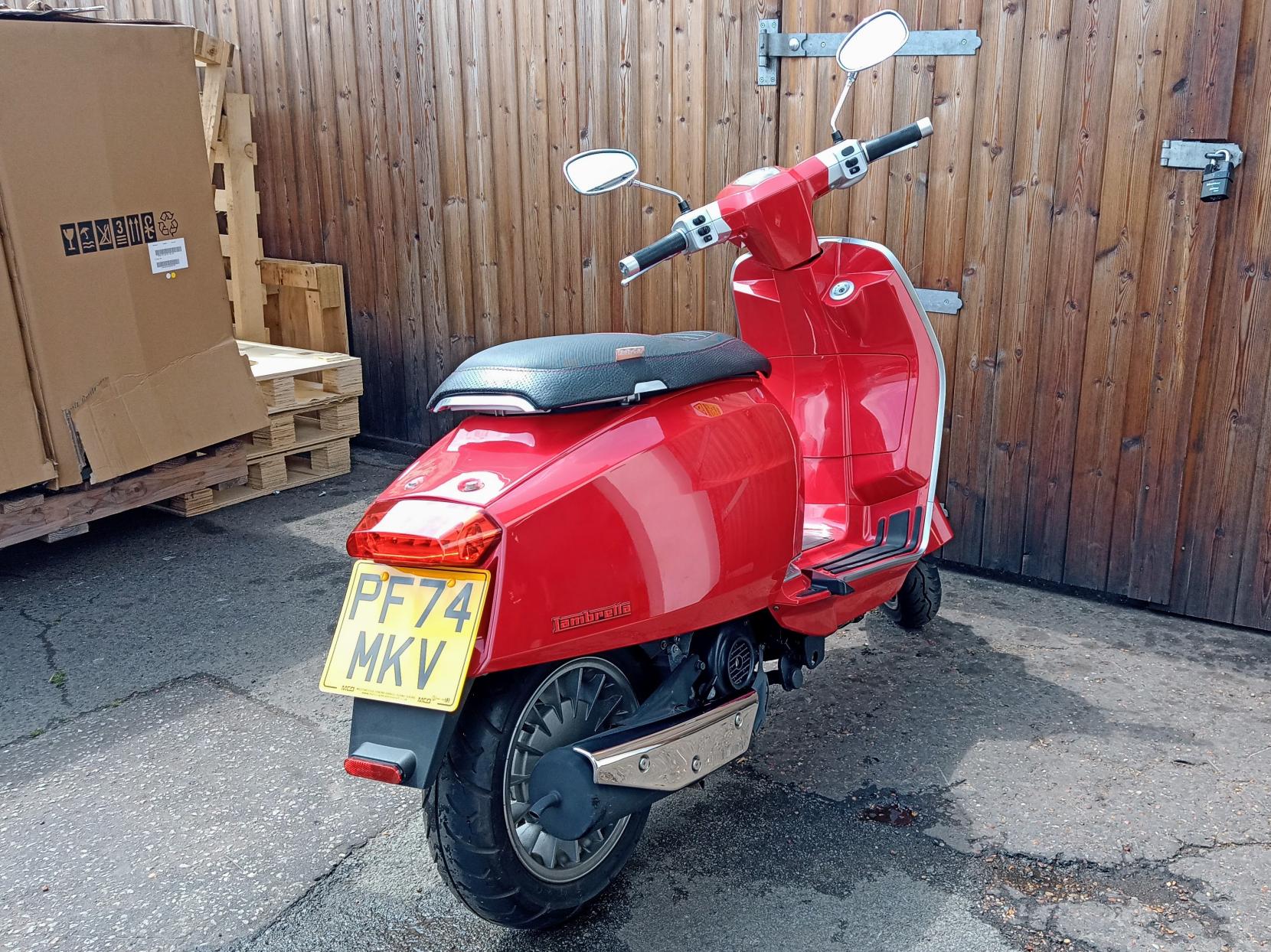 Lambretta V50 Special 50 Moped Petrol CVT Euro 5 (2 ps)