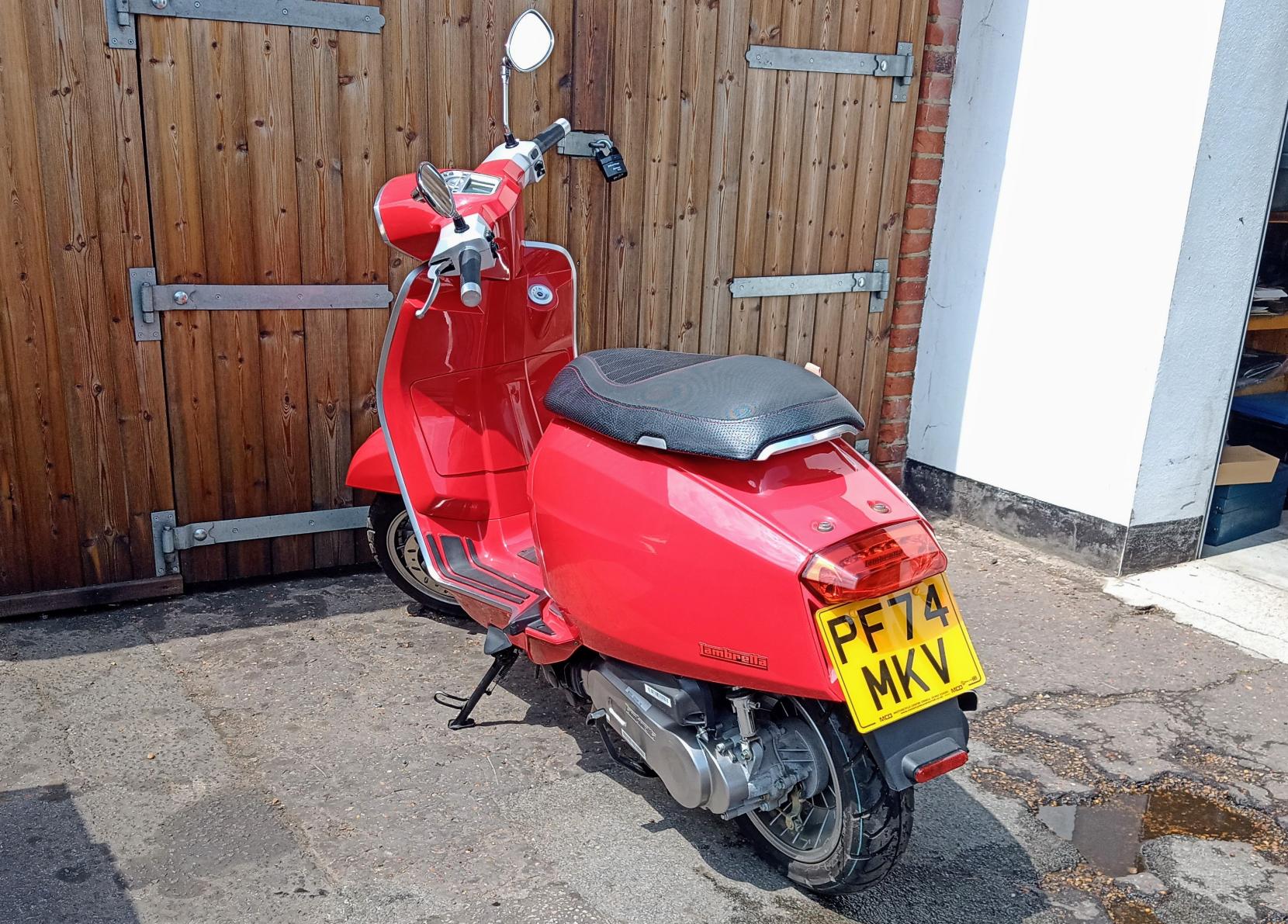 Lambretta V50 Special 50 Moped Petrol CVT Euro 5 (2 ps)