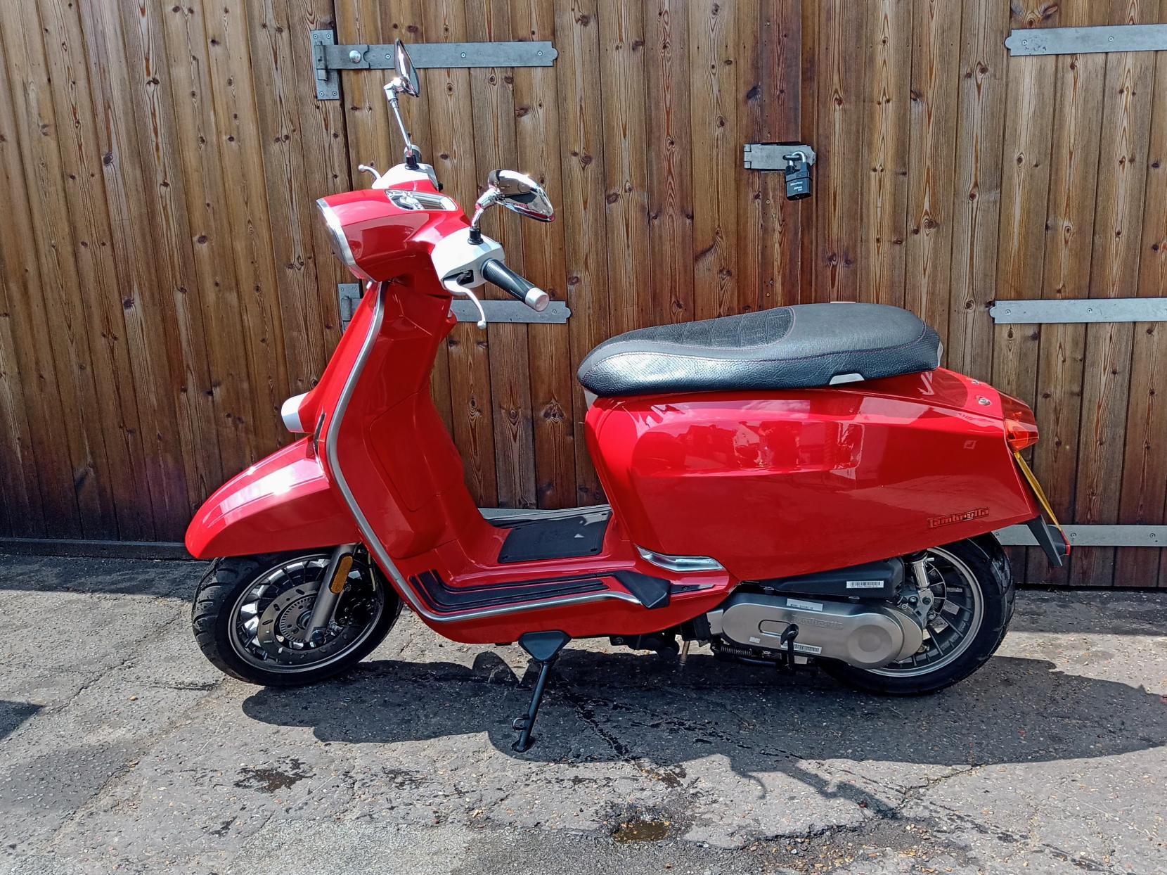 Lambretta V50 Special 50 Moped Petrol CVT Euro 5 (2 ps)