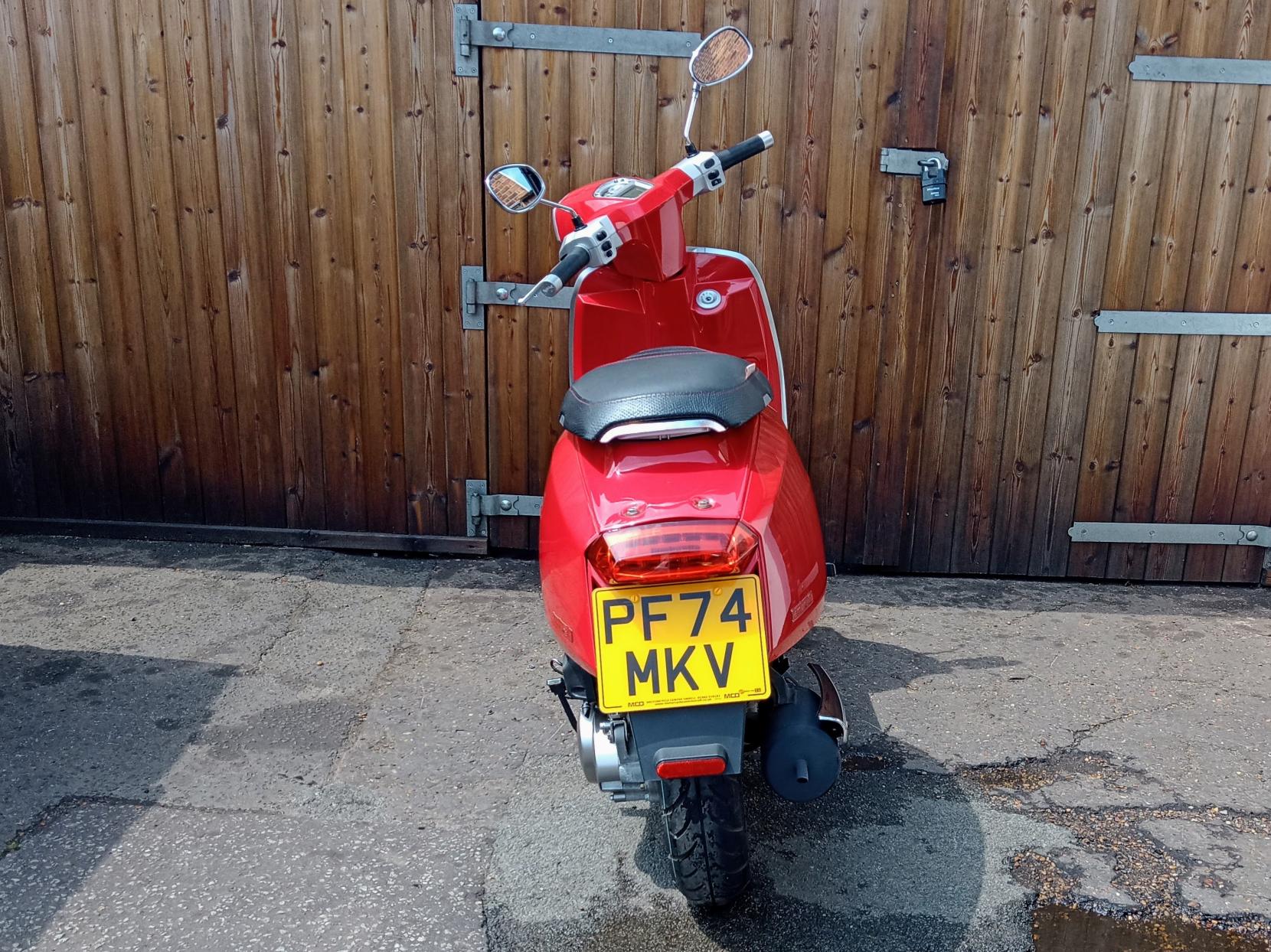 Lambretta V50 Special 50 Moped Petrol CVT Euro 5 (2 ps)