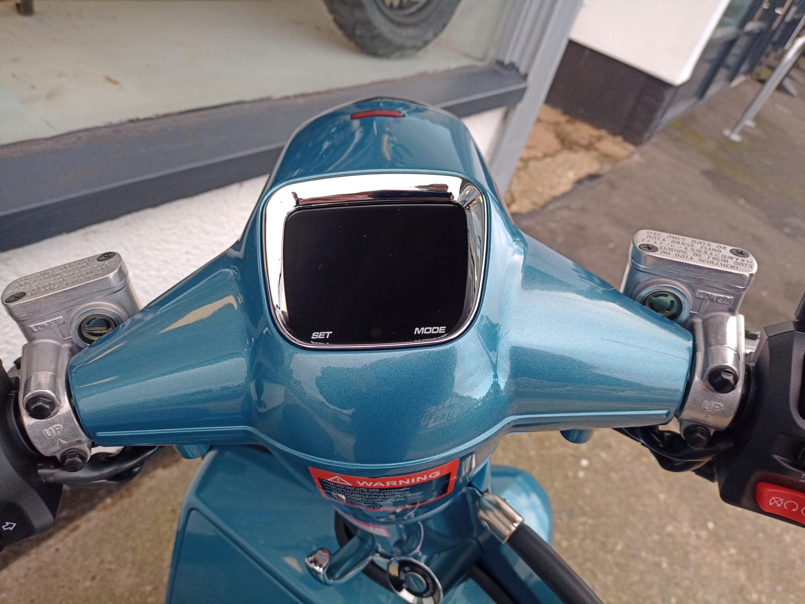 Royal Alloy GP 350 350 SE Scooter (2025 - )