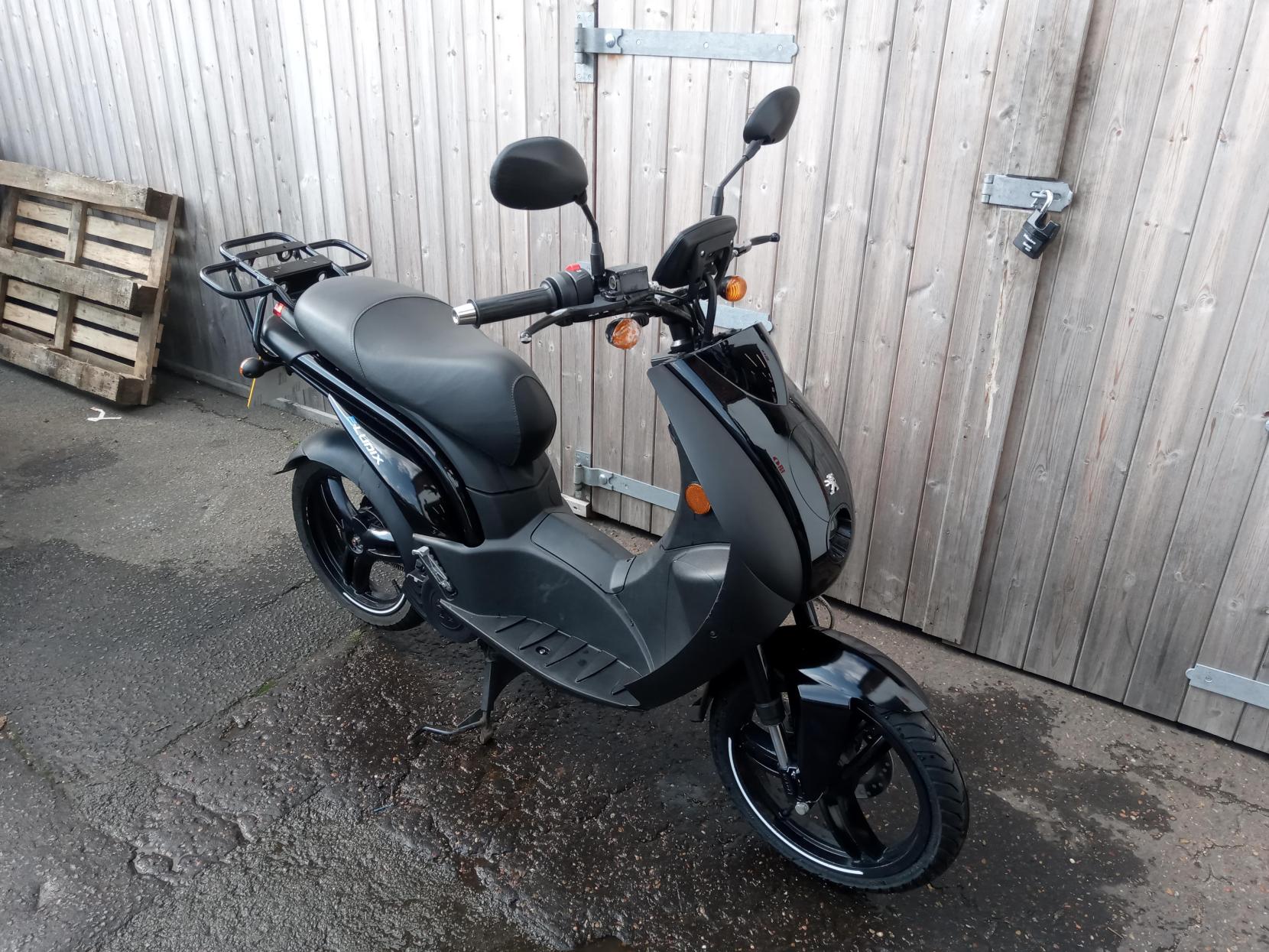 Peugeot e-Ludix Moped (2020 - )