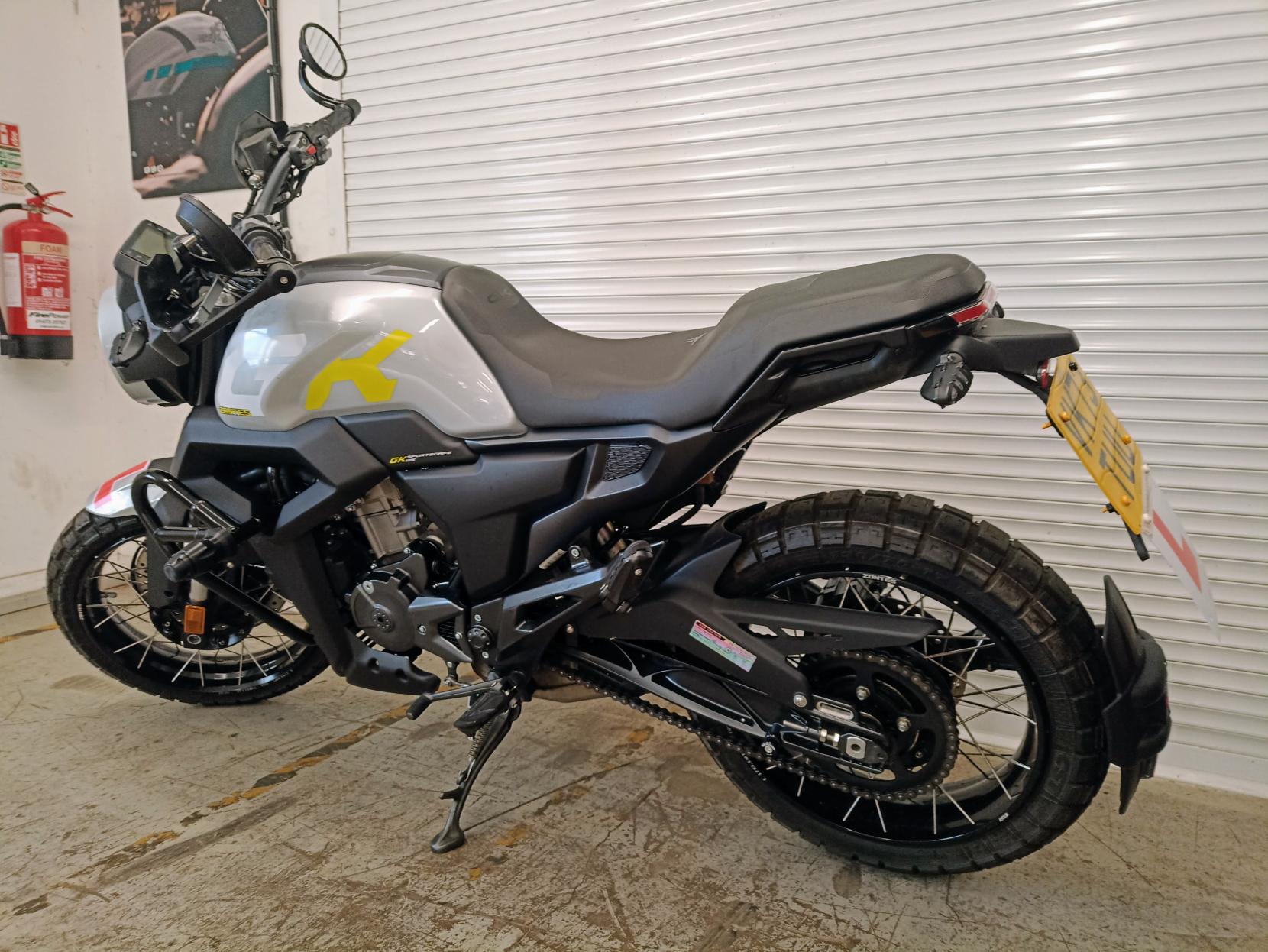 Zontes ZT125-GK 125 Naked Petrol Manual Euro 5 (15 ps)